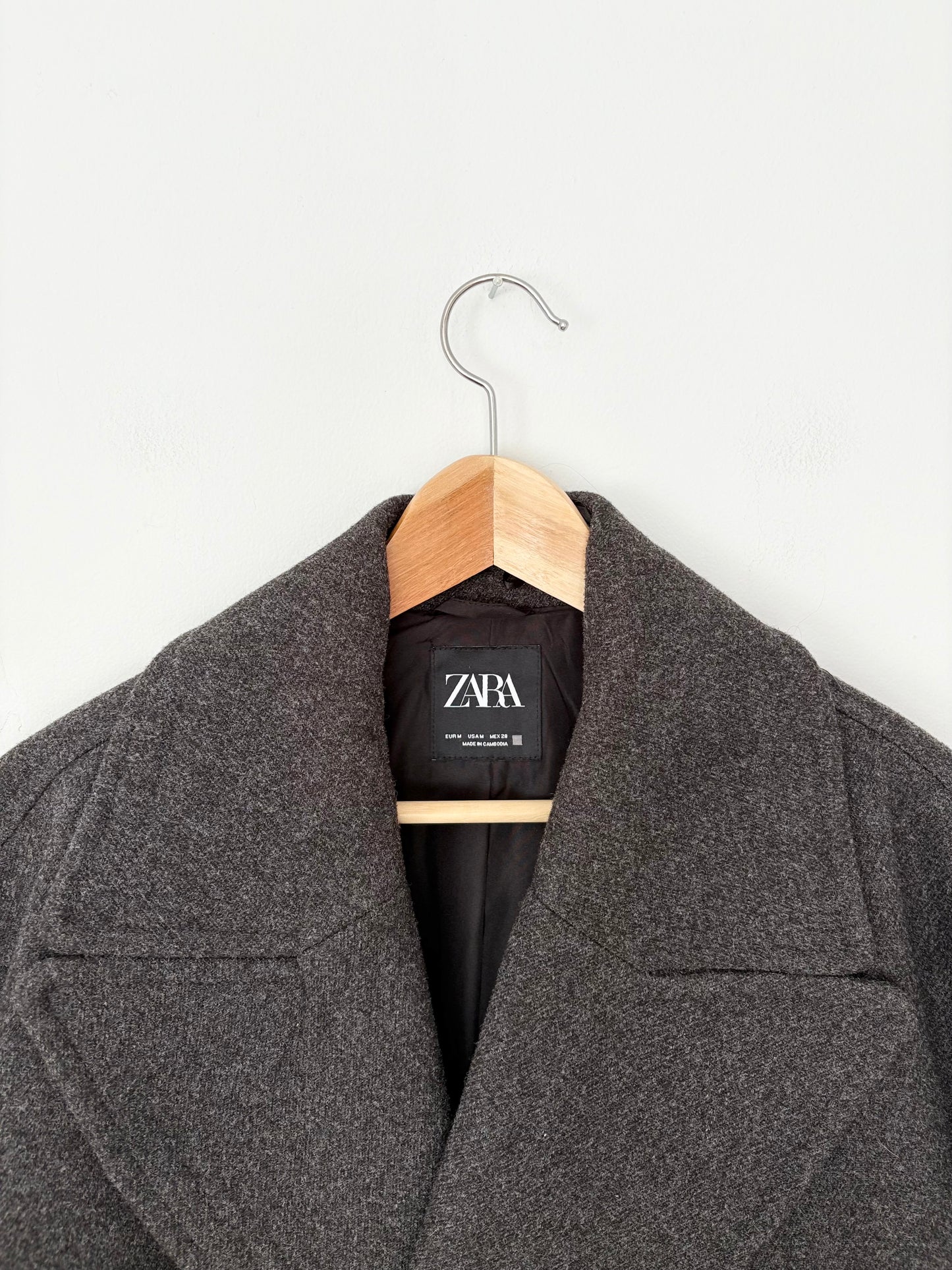 Zara short double breasted coat Medium