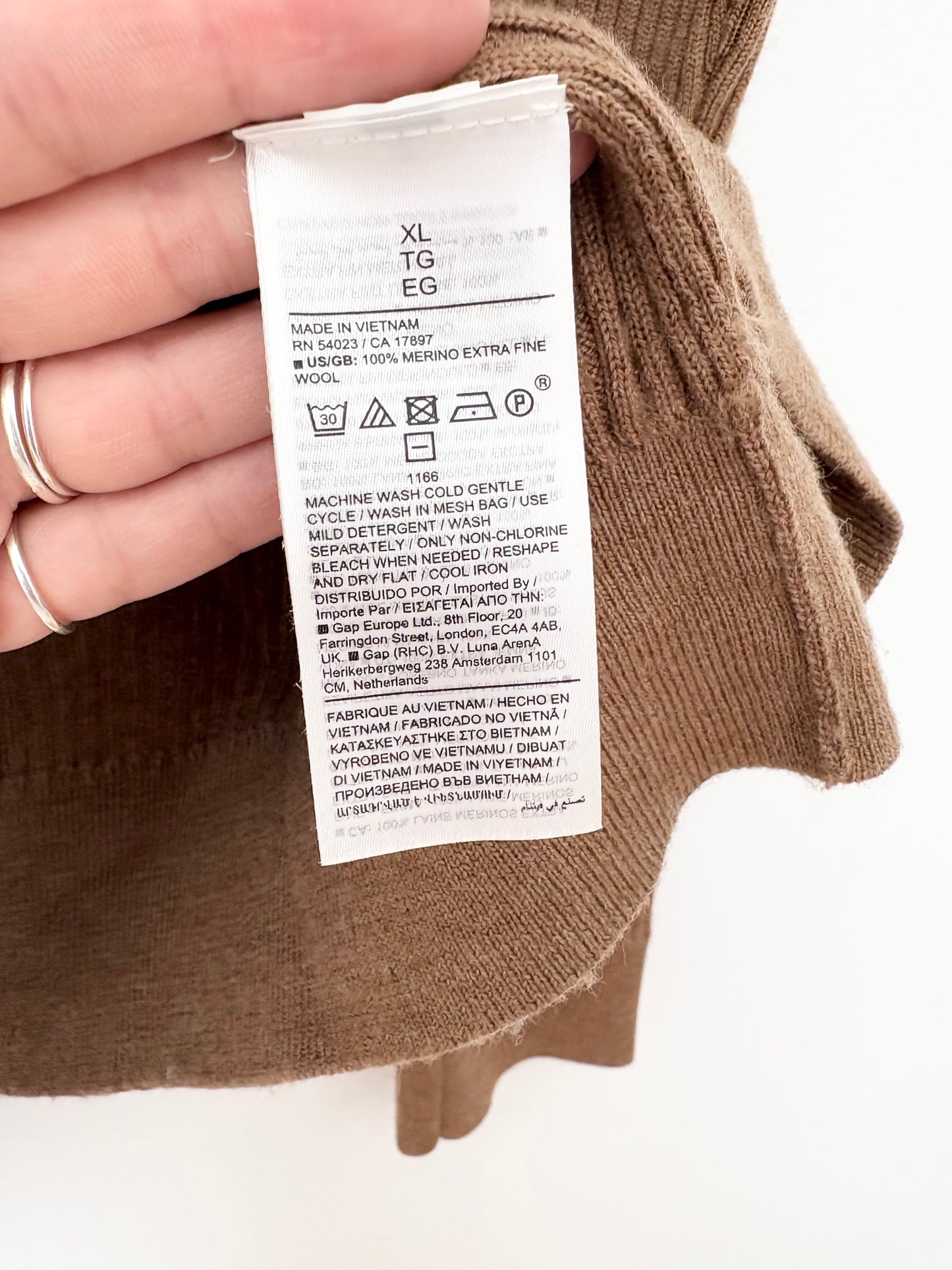 Banana republic salta merino wool ribbed turtleneck XL