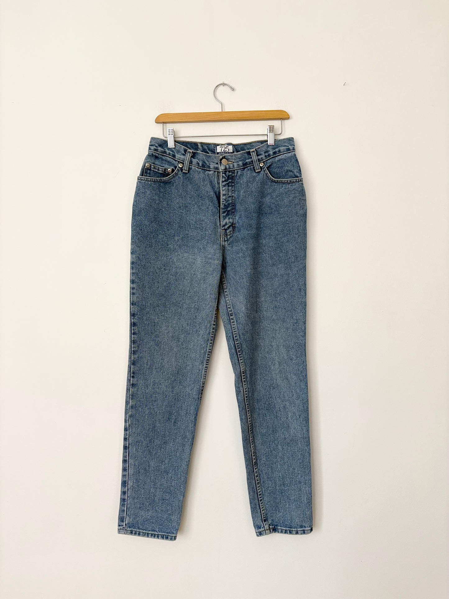 Vintage 725 originals high waisted jeans W28