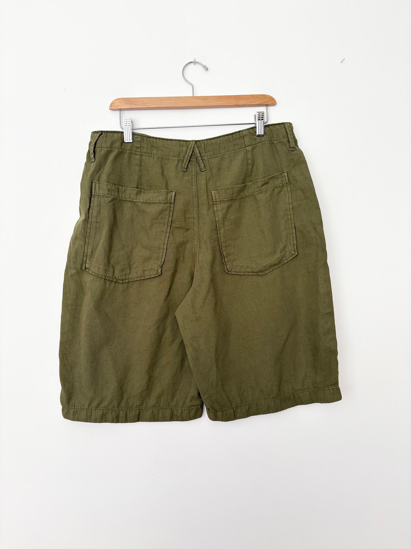 Good American lite linen blend bermuda shorts W29-31