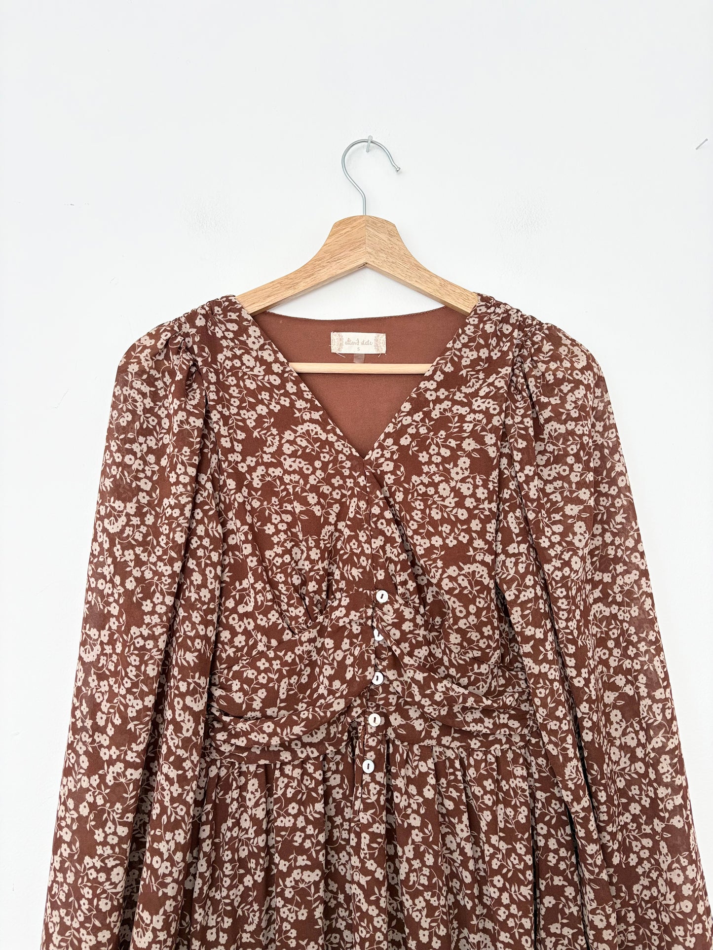 Altar’d state floral tiered dress Small