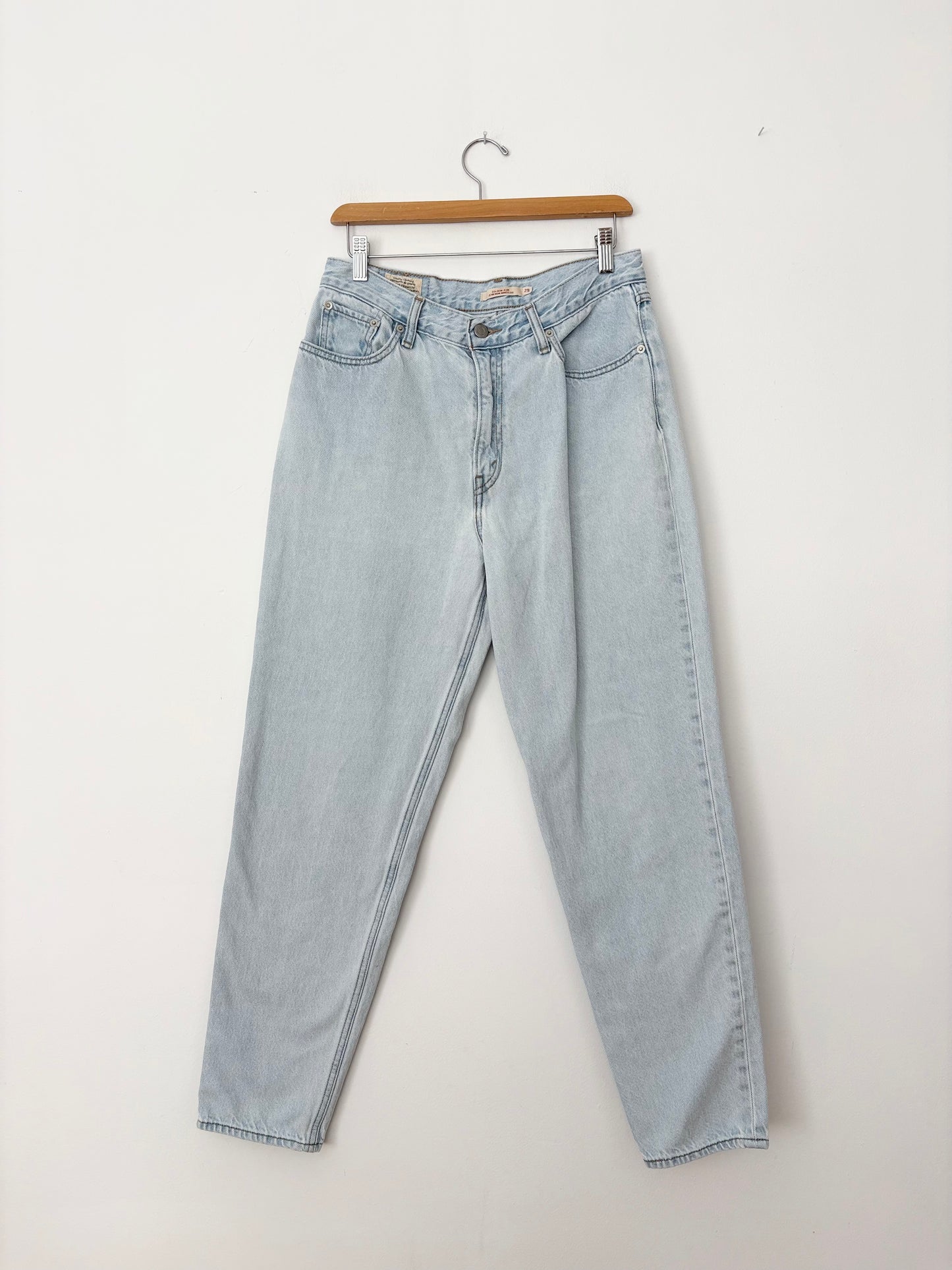 Levis 80s mom jeans W29