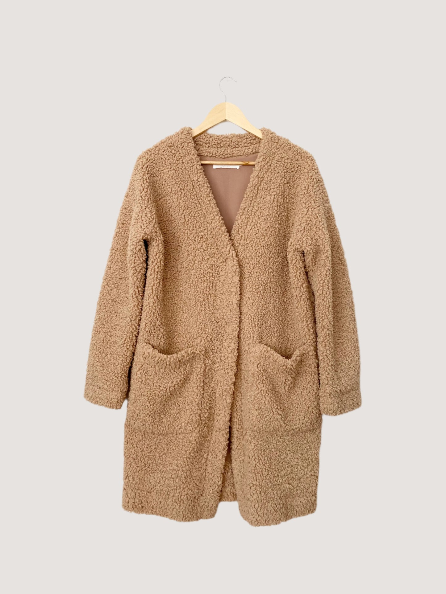 Manteau en fausse fourrure ASTR The Label Small