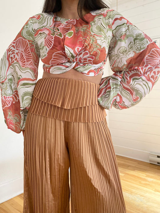 Andrea Iyamah Behati haut court Petit