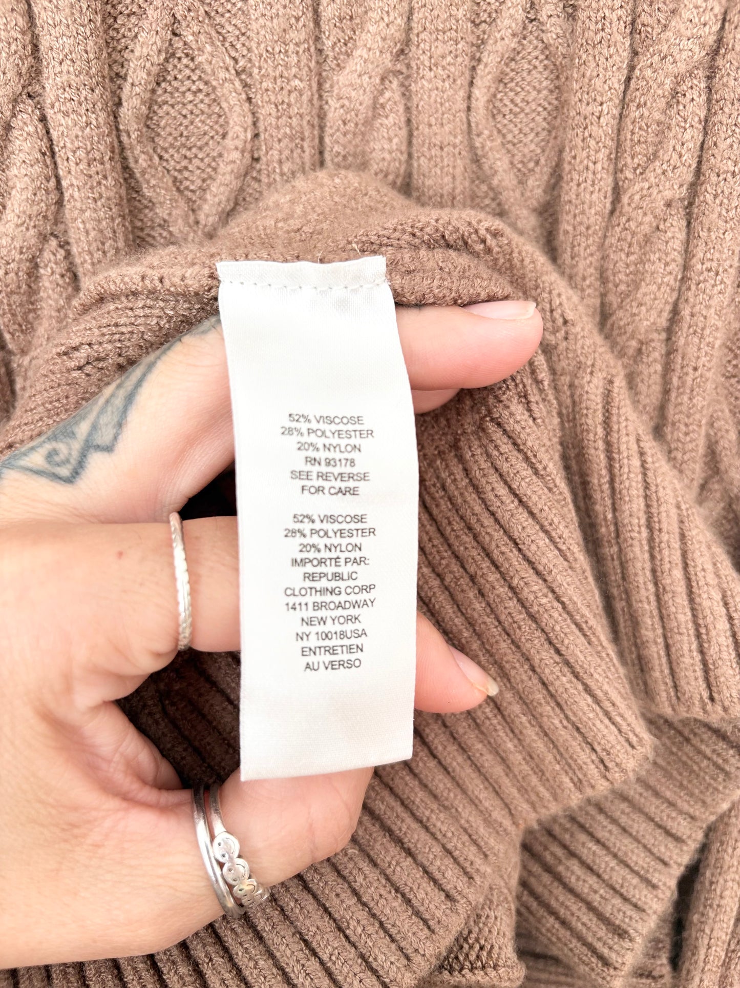 Elie Tahari knit midi dress Medium