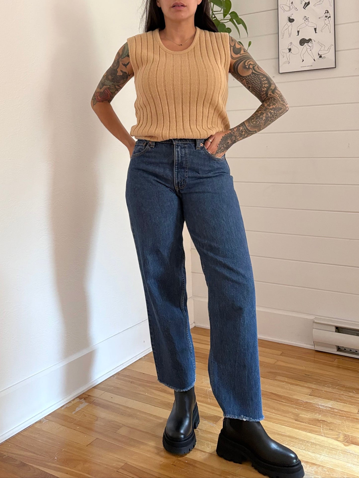 Vintage knit vest Medium