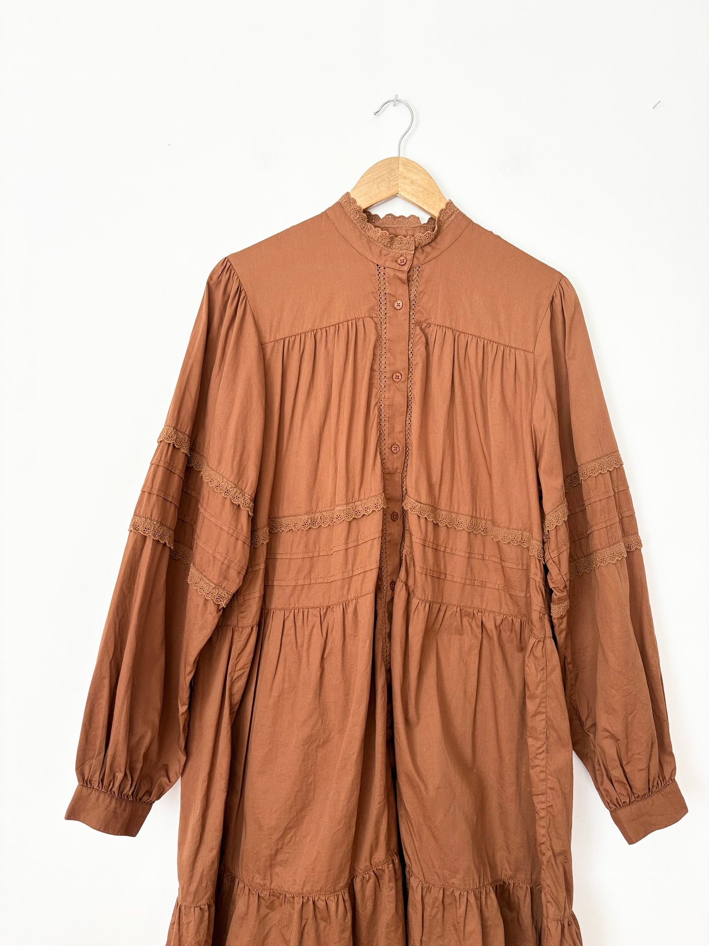 Robe à œillets à volants Icône Large
