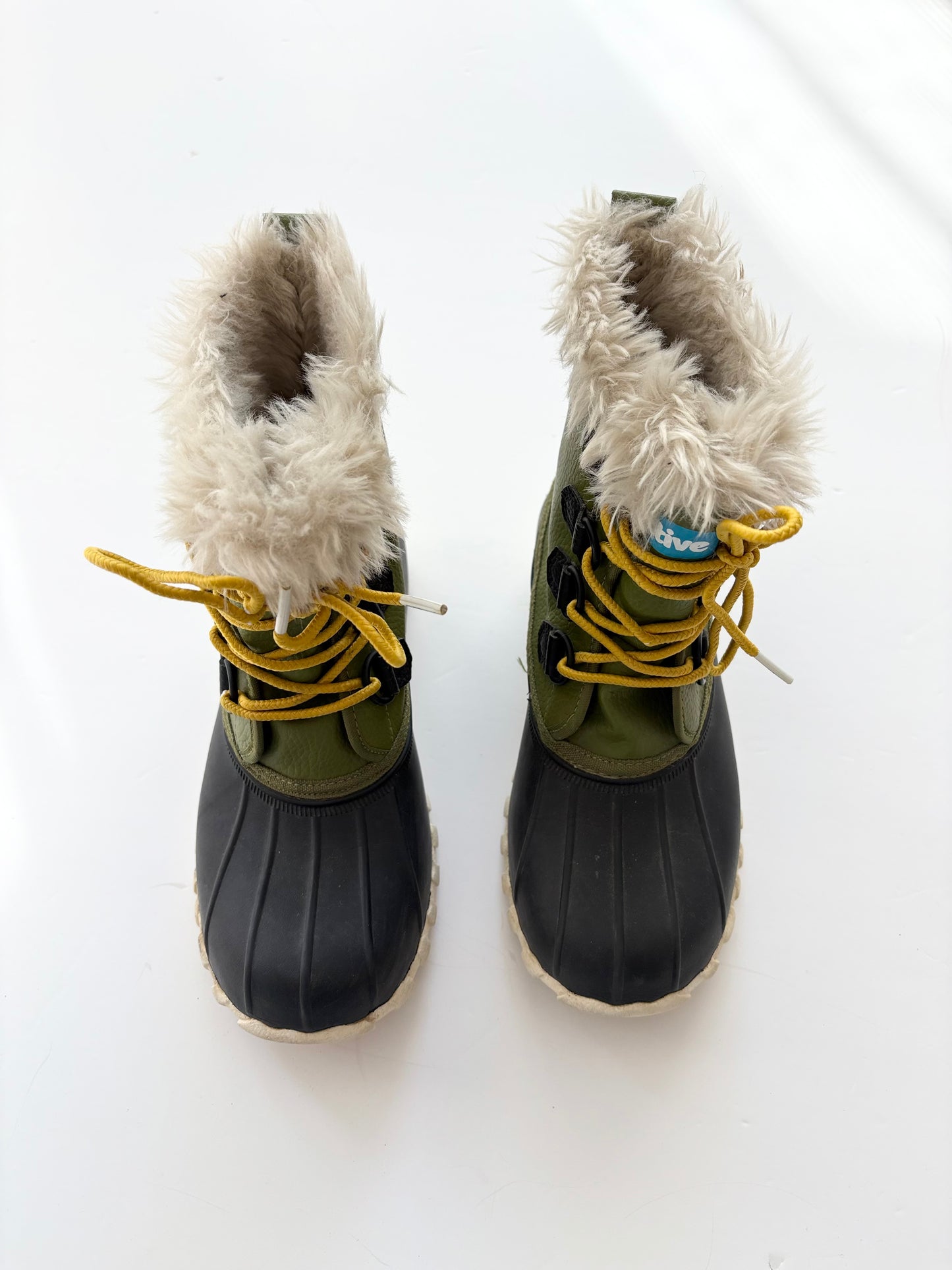 Native Jimmy 2.0 winter boots EUR35.5
