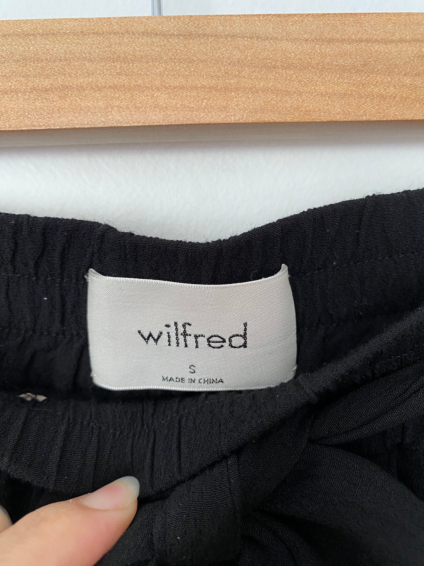 Short fluide à taille nouée Wilfred Small