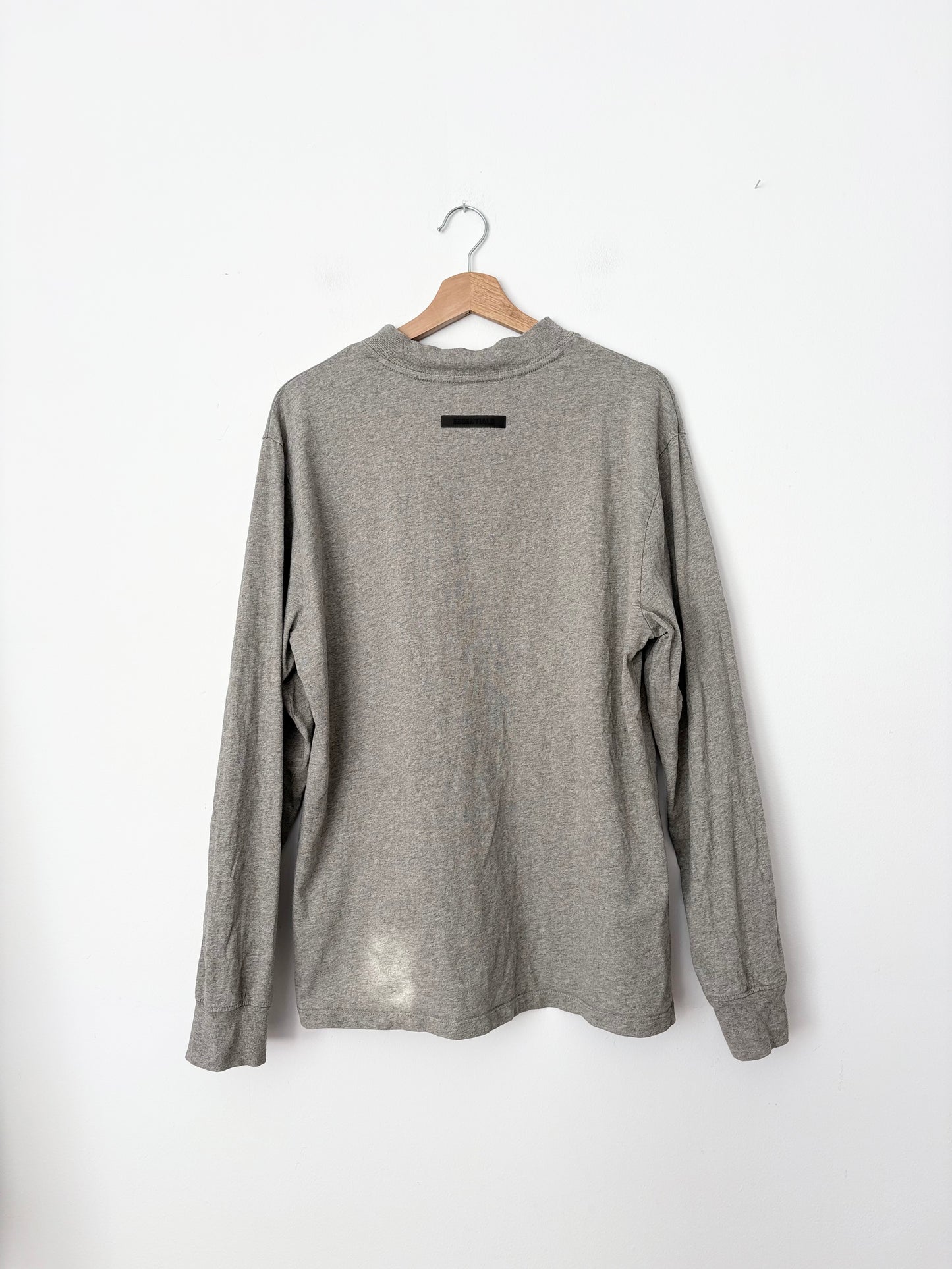 T-shirt à manches longues gris Fear of God Essentials, logo M/L