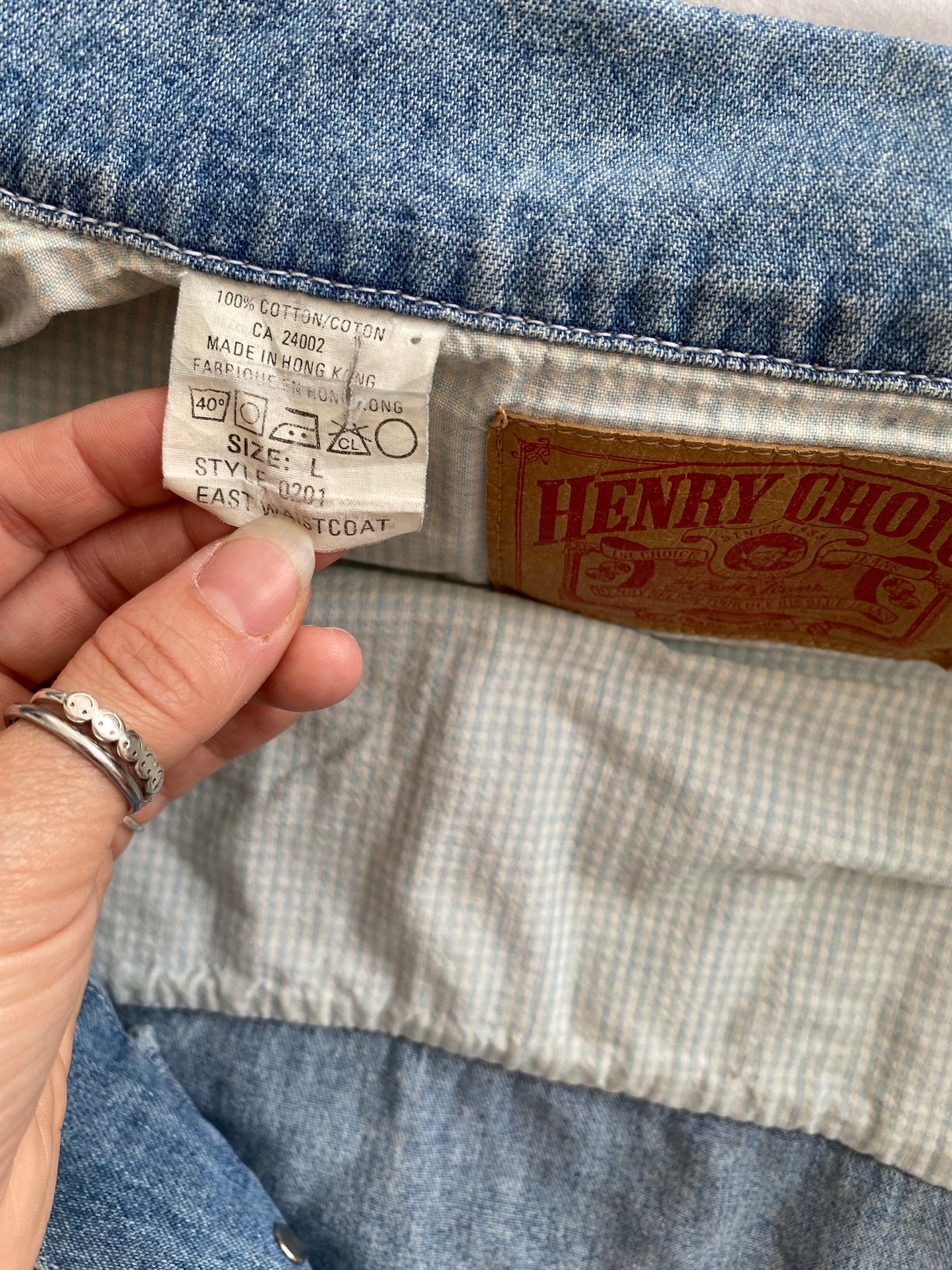 Vintage sleeveless denim jacket Large