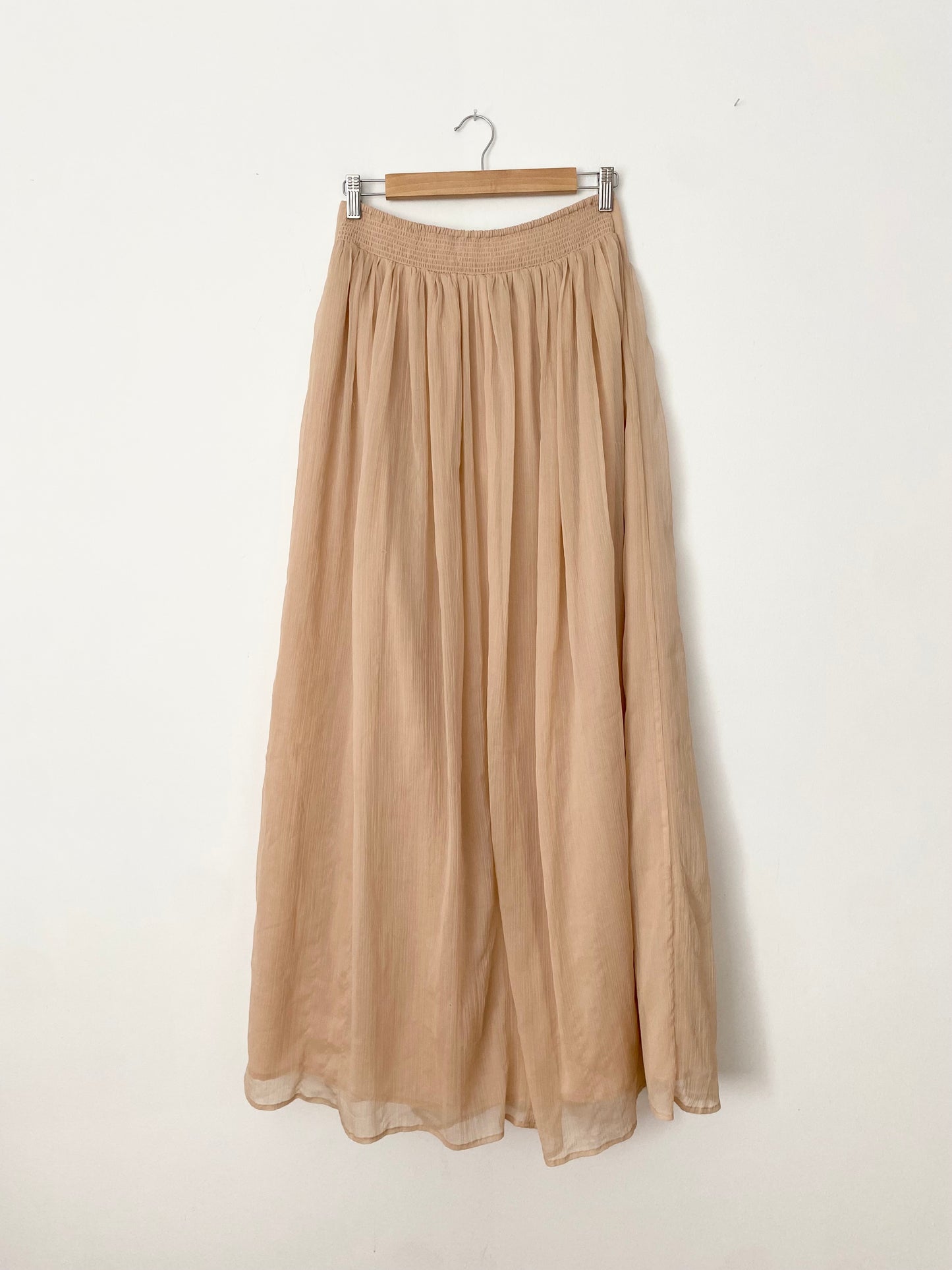 Anthropologie flowy maxi skirt Medium