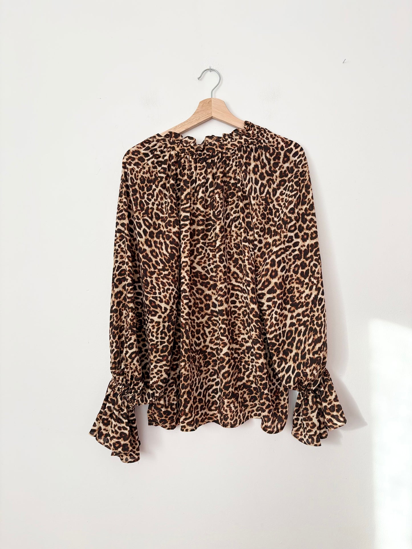 Blouse léopard Nili Lotan x Target, taille L