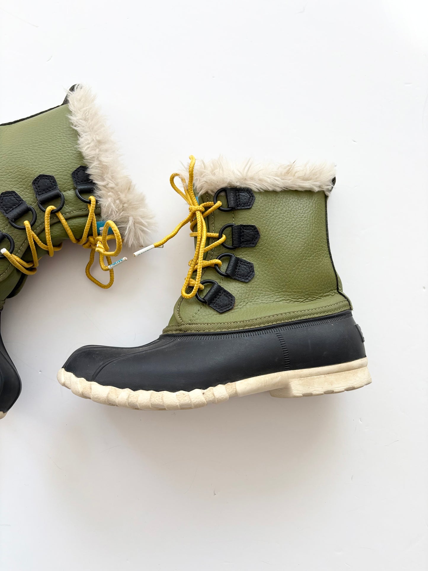 Native Jimmy 2.0 winter boots EUR35.5