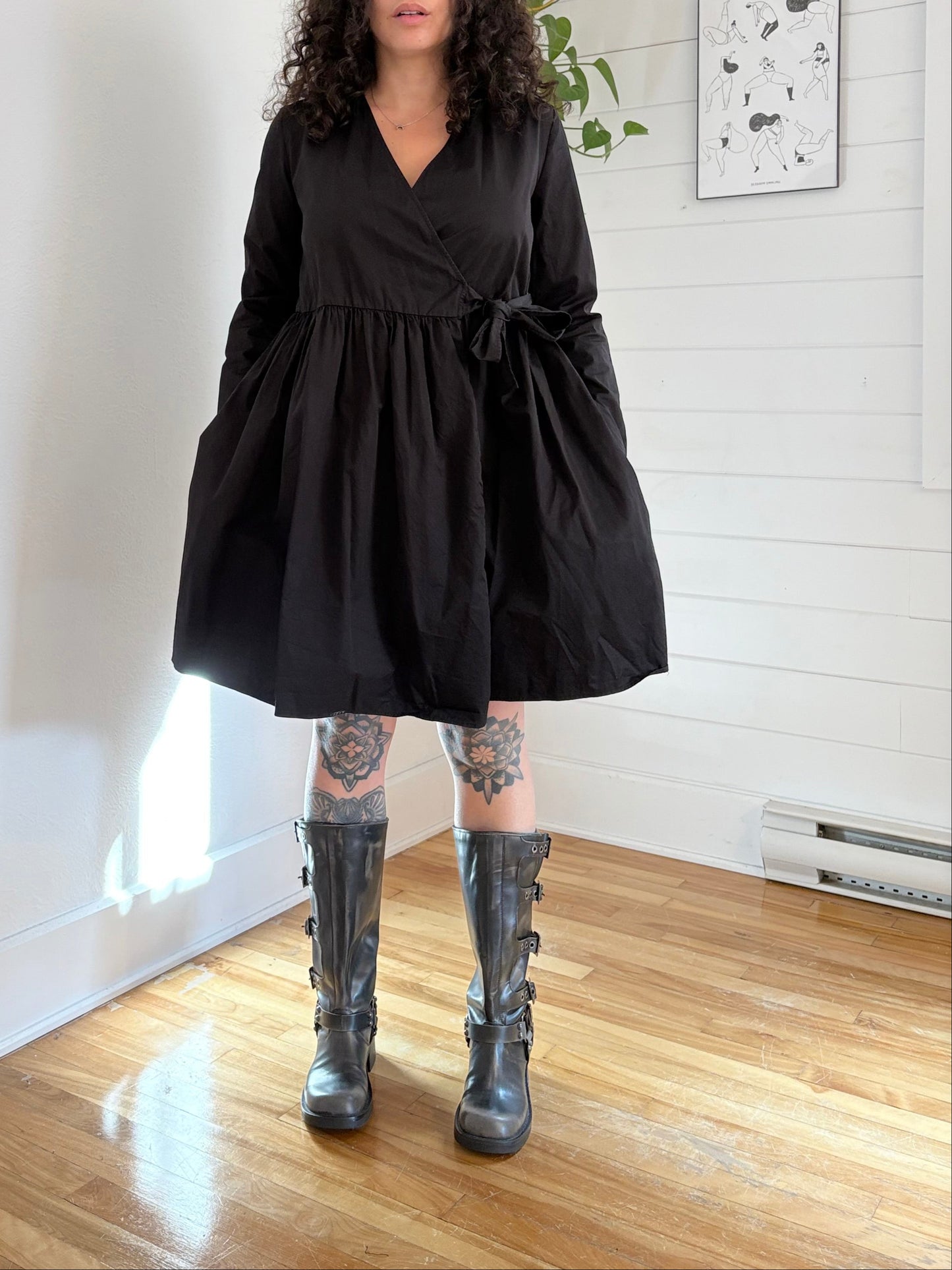 COS Pleated fold-over dress S/M