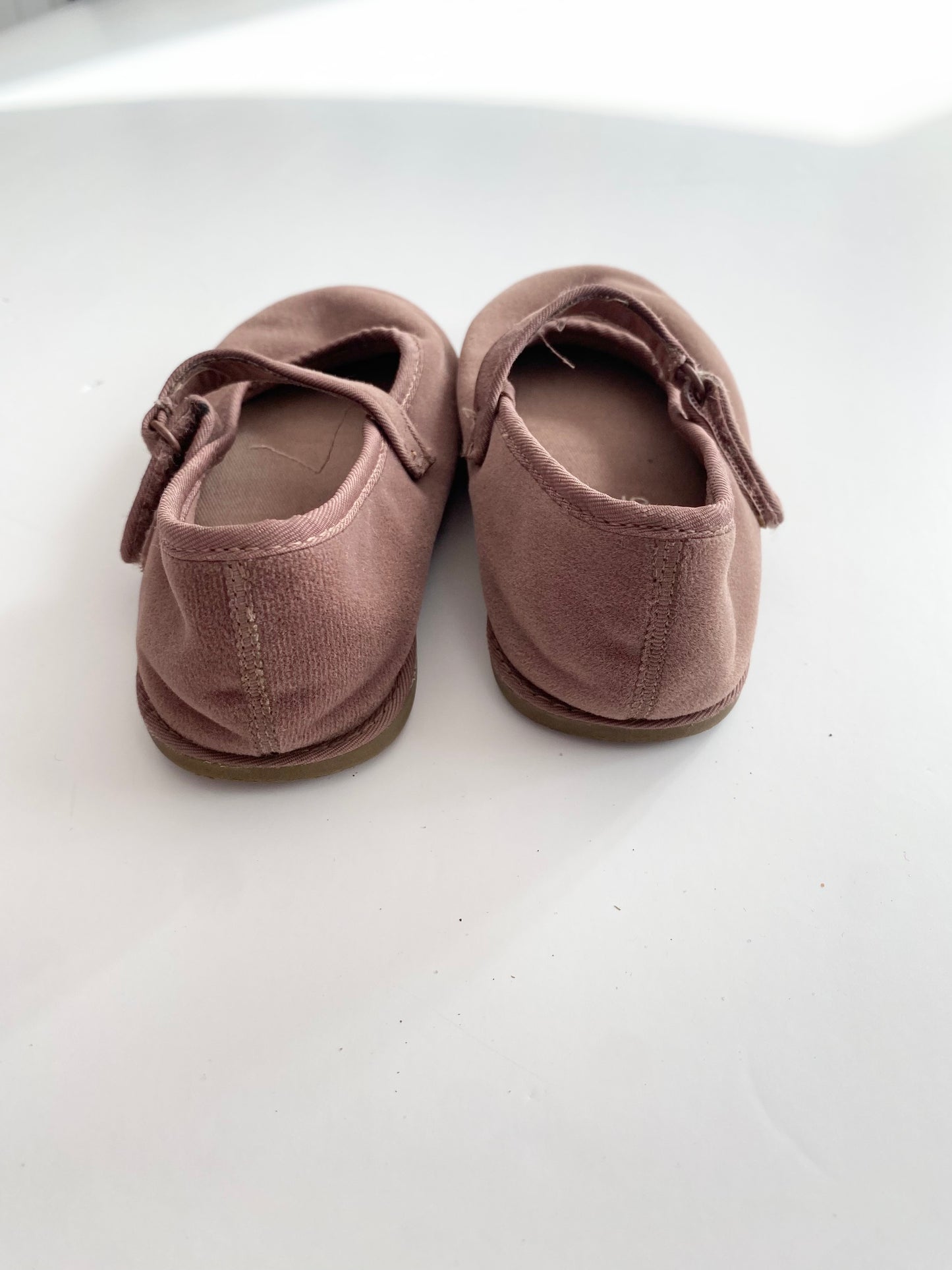 Zara velours Mary Jane flats EUR25/US8