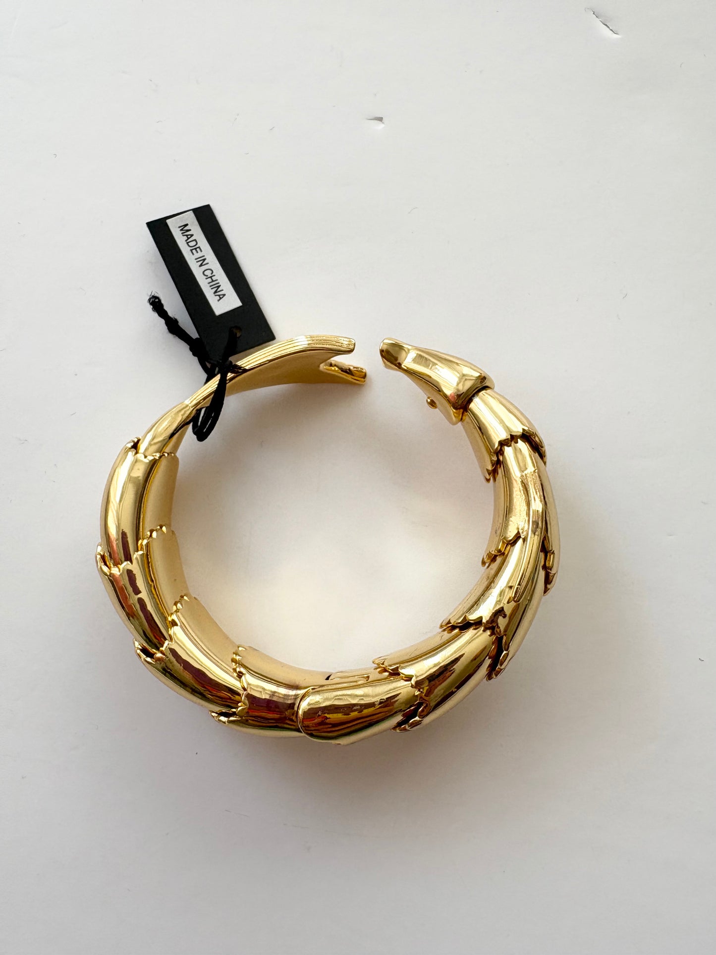 Noir NYC plenty of fish cuff