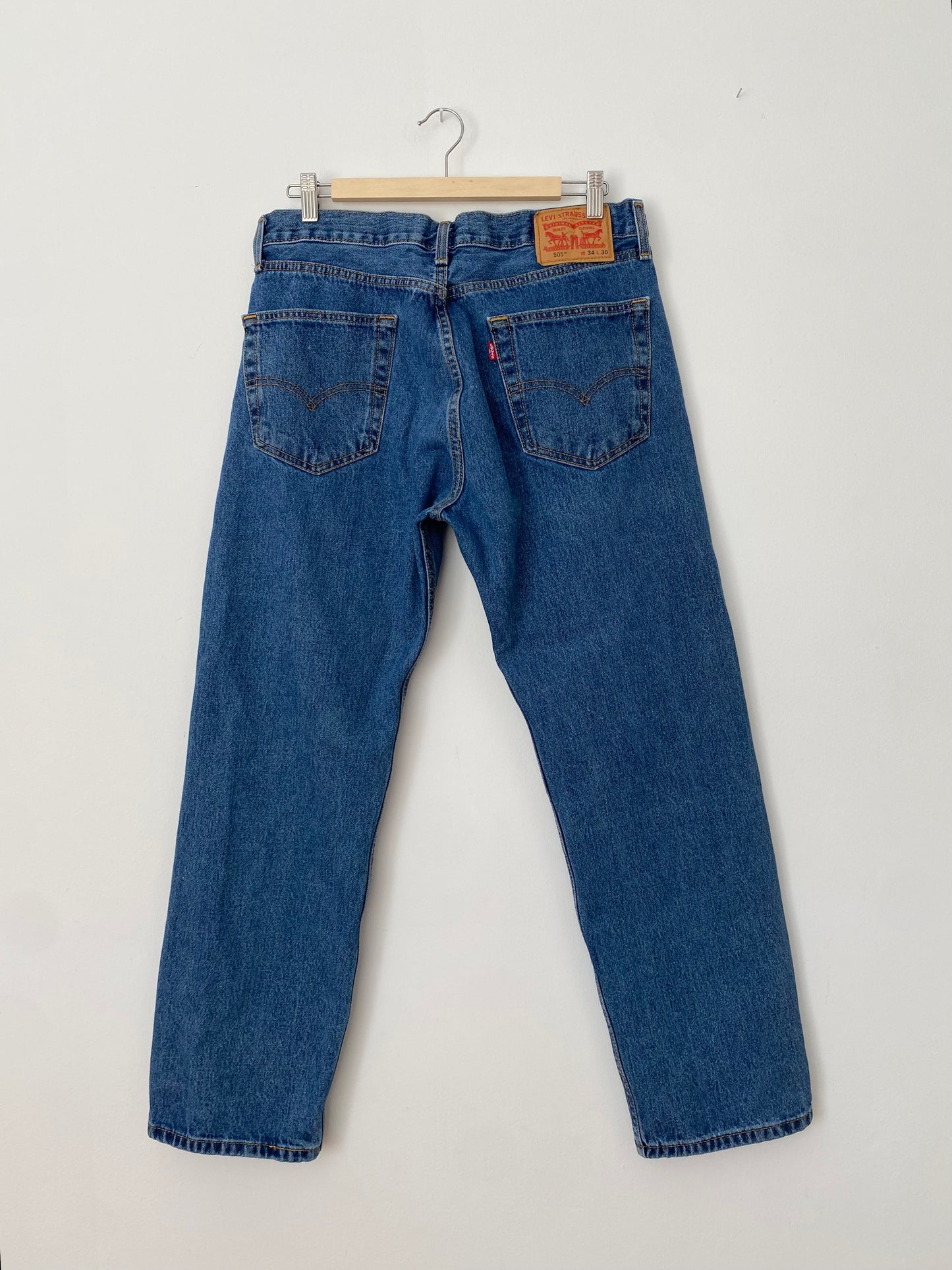 Jeans Levis 505 a jambe droite W33/34