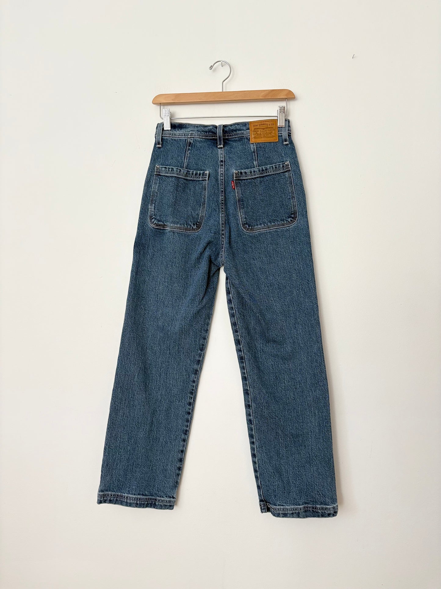 Levis ribcage straight utility jeans W26/27