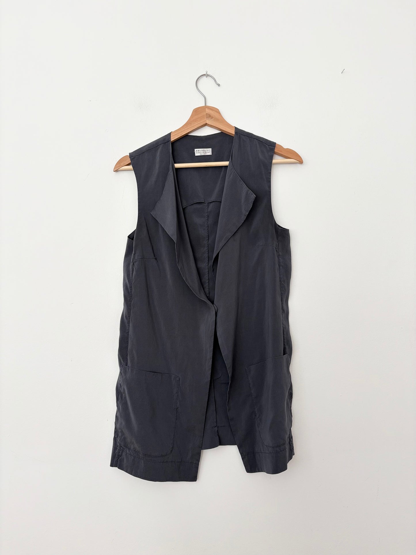 Brunello Cucinelli sleeveless silk vest S/M