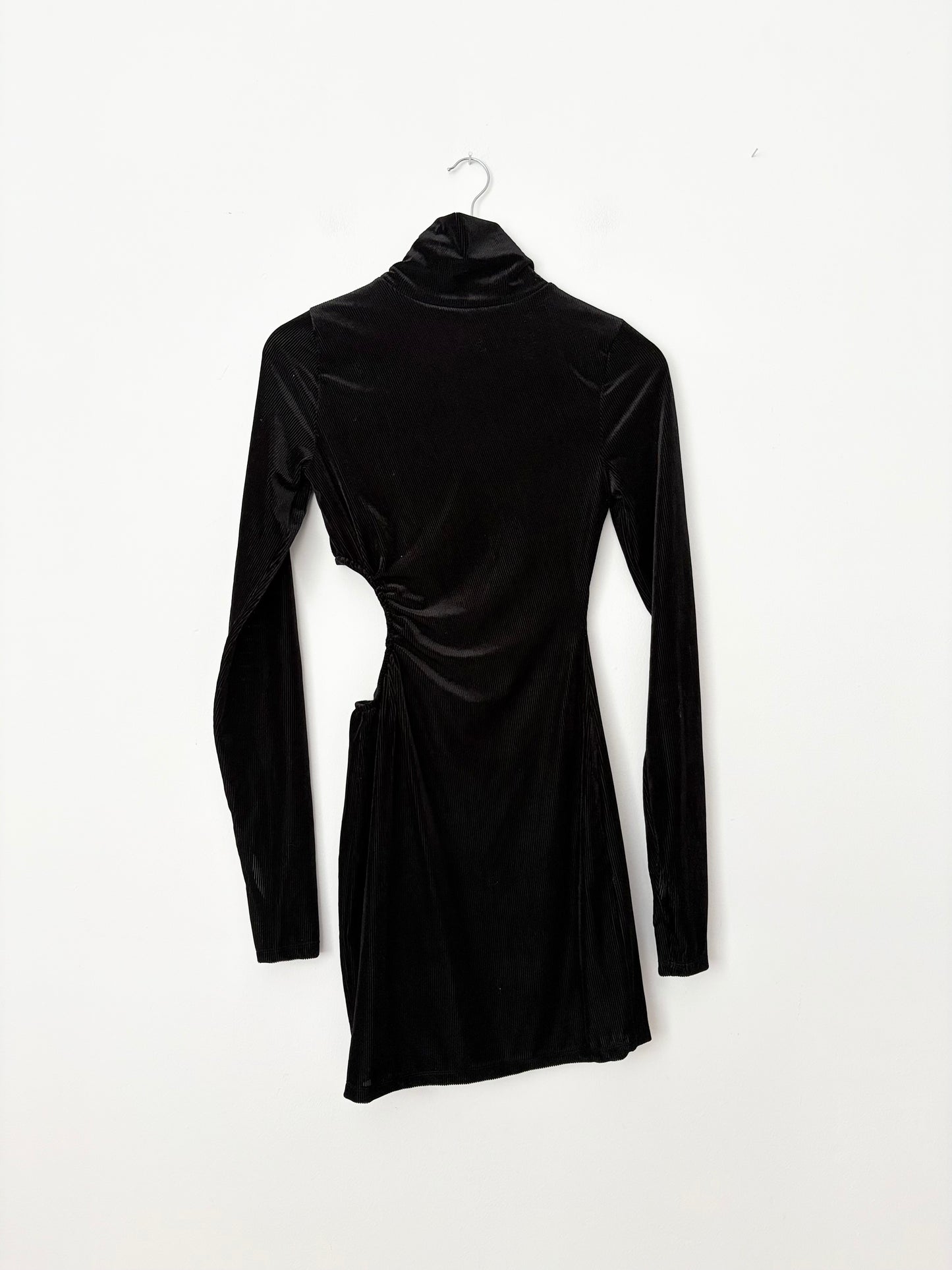 Robe en velours lorin découpée AFRM XS