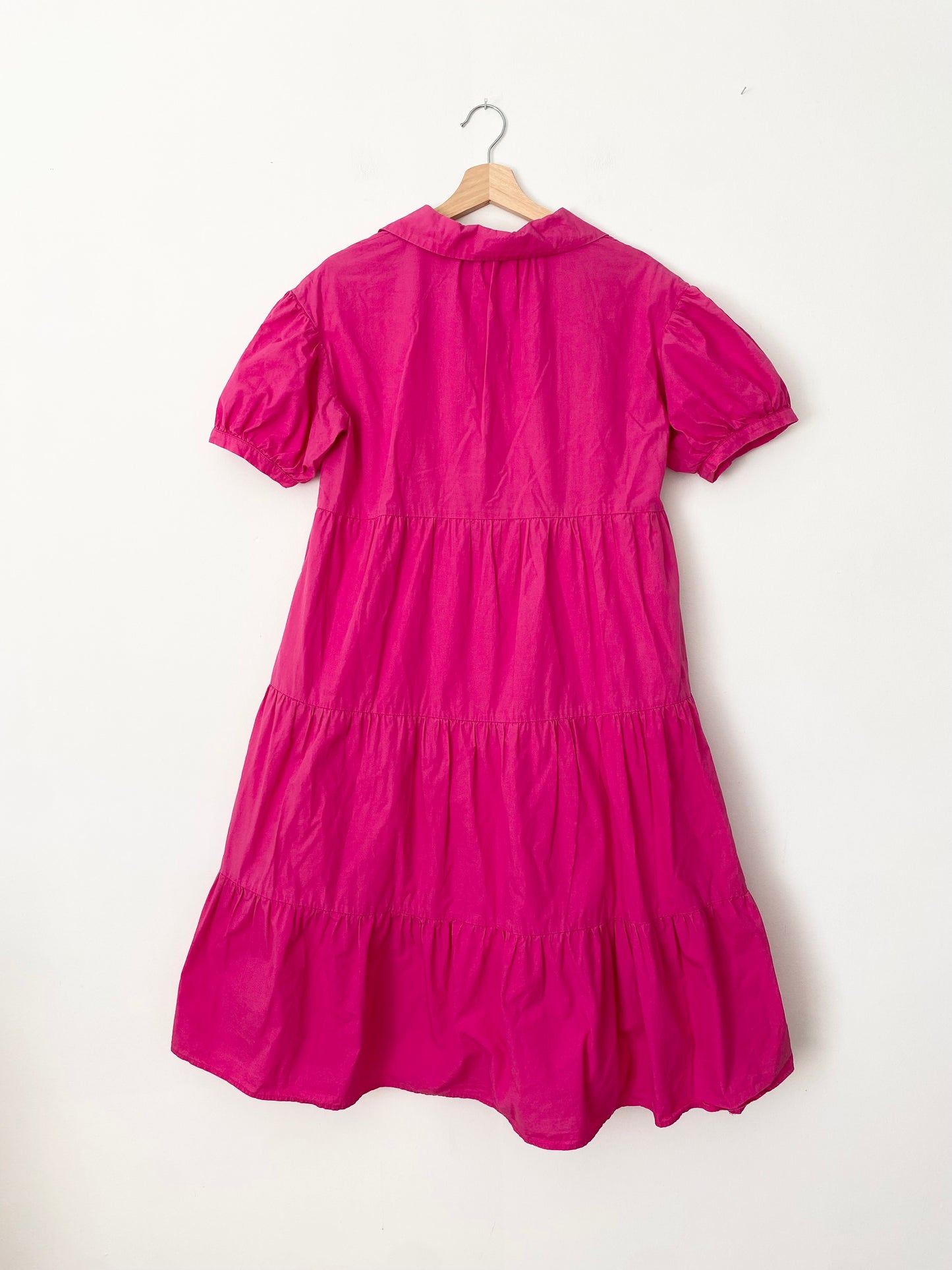 Robe à volants et manches bouffantes de la marque English Factory, taille M