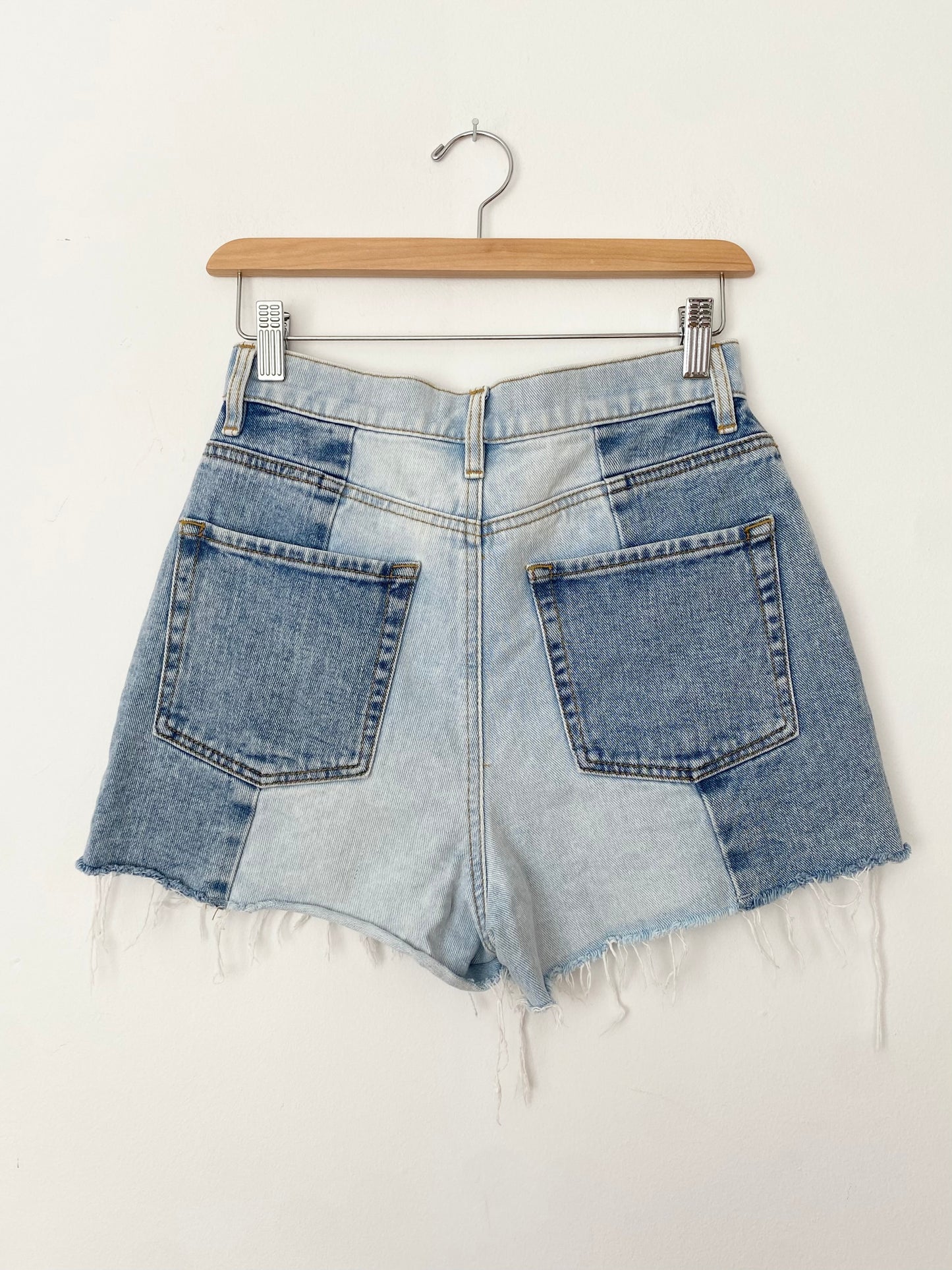 Pacsun two tone denim shorts W26