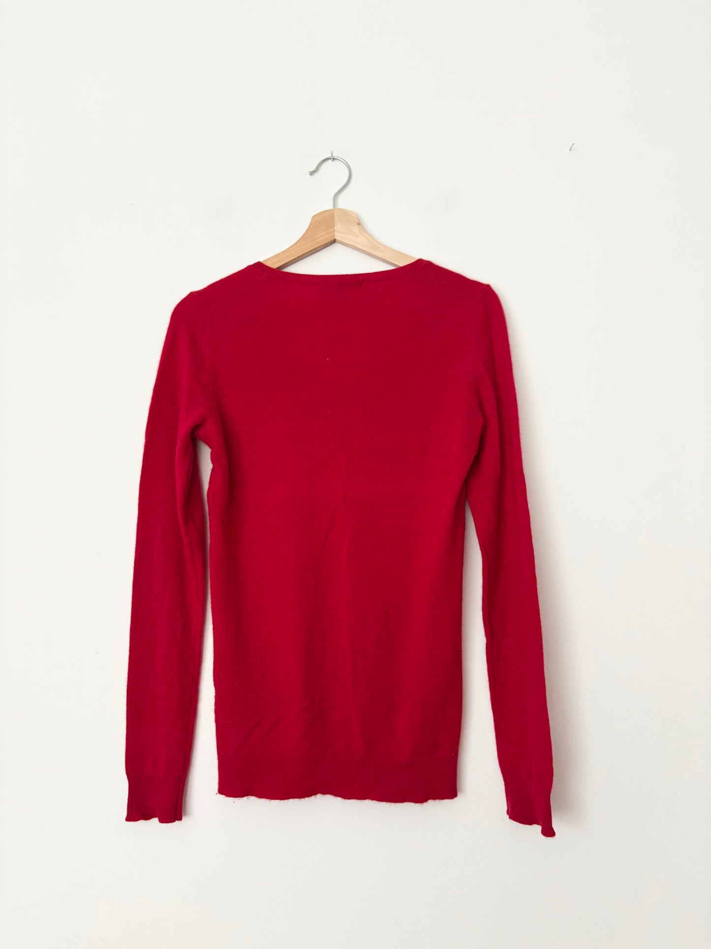 Ann Taylor V neck cashmere sweater Small