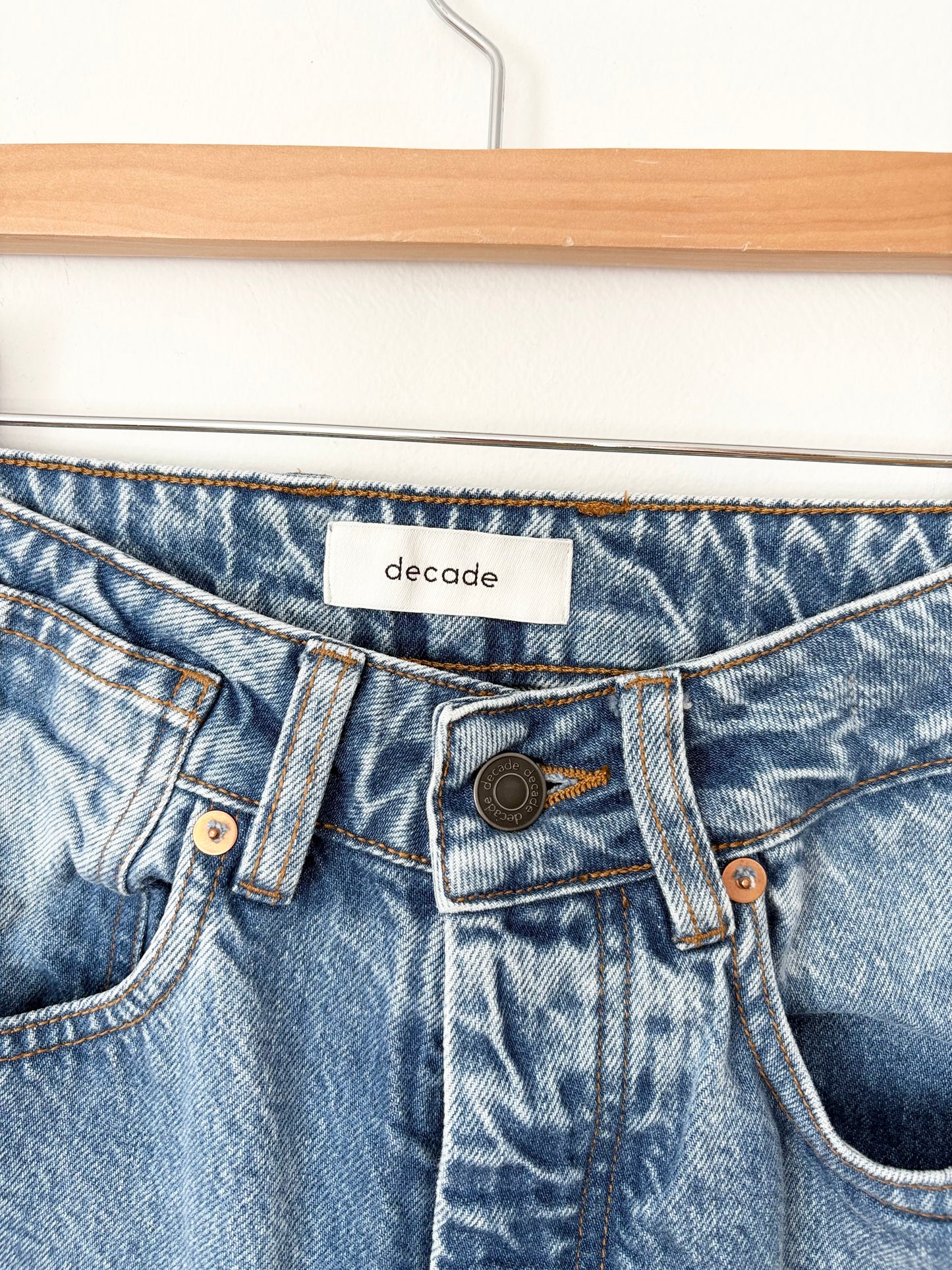 Decade Studio alex straight fit jeans W24