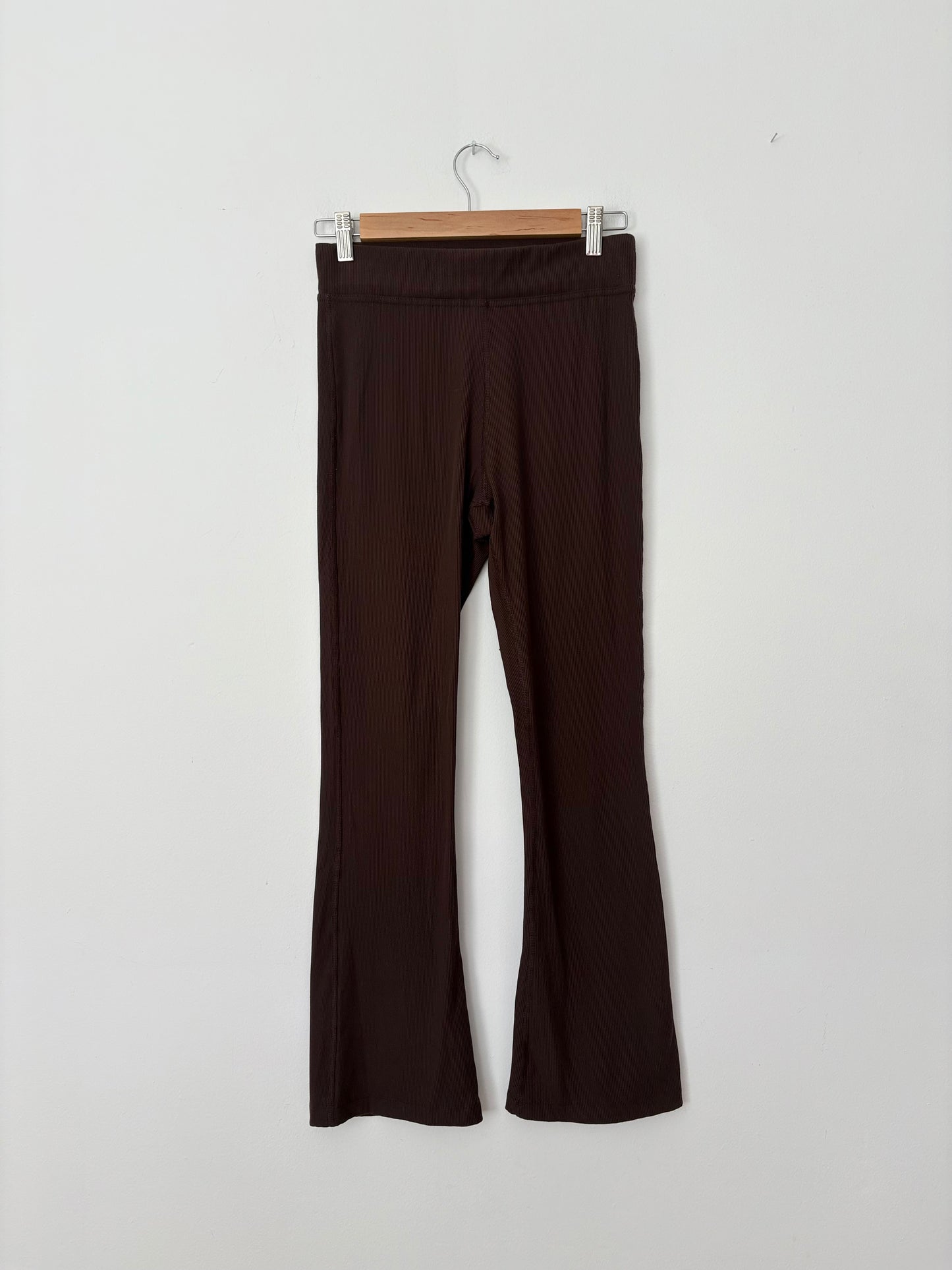 Outdoor Voices Superform rib kick flare pants Medium