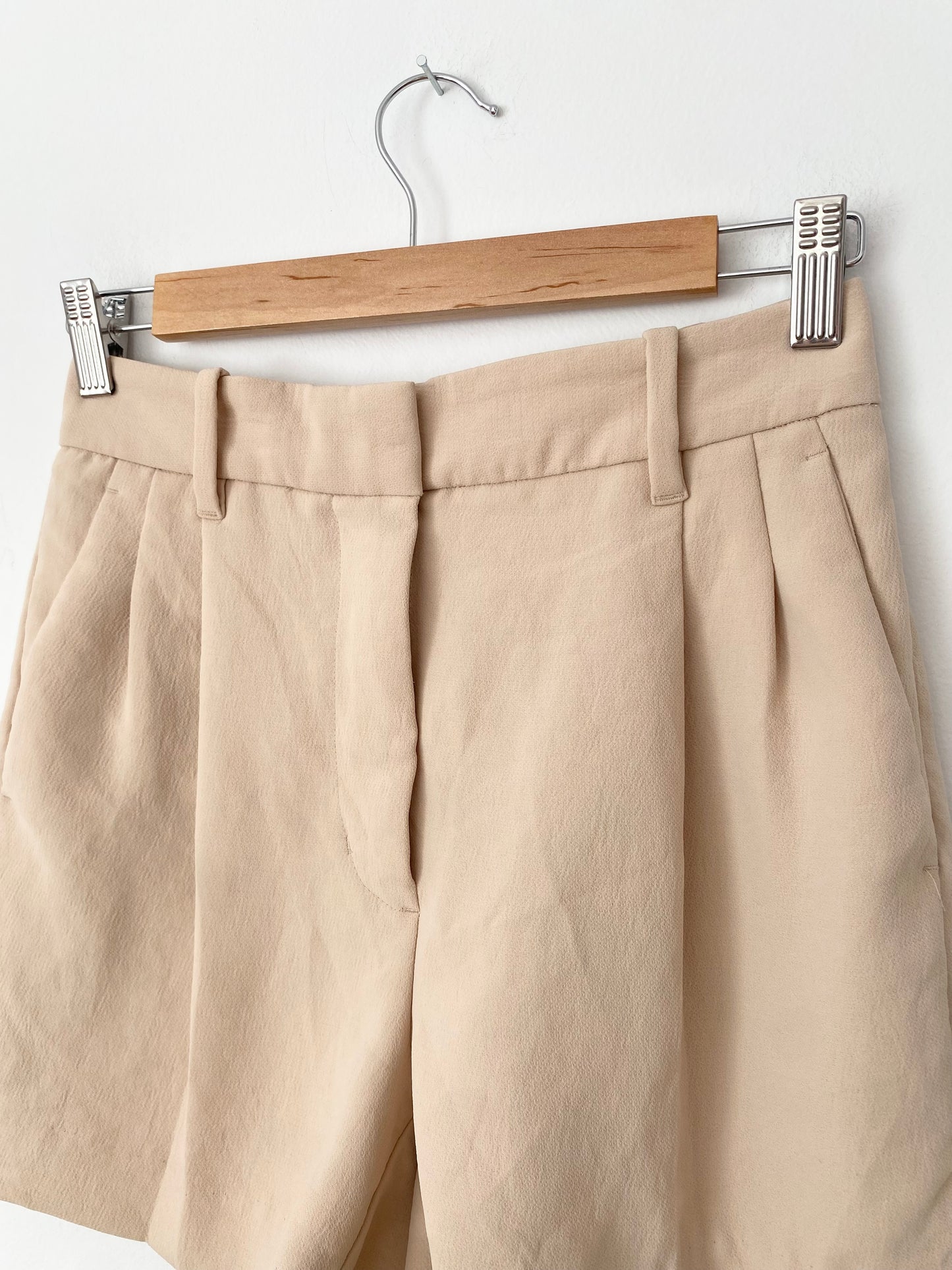Wilfred the effortless shorts W26