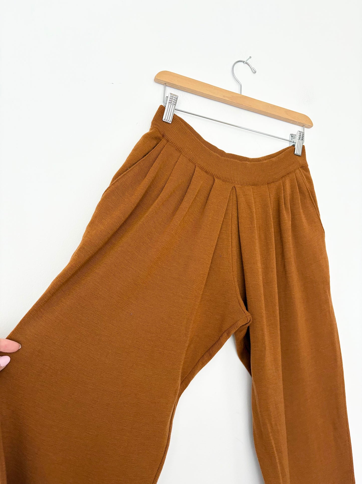 Vintage wool tapered sweatpants S/M