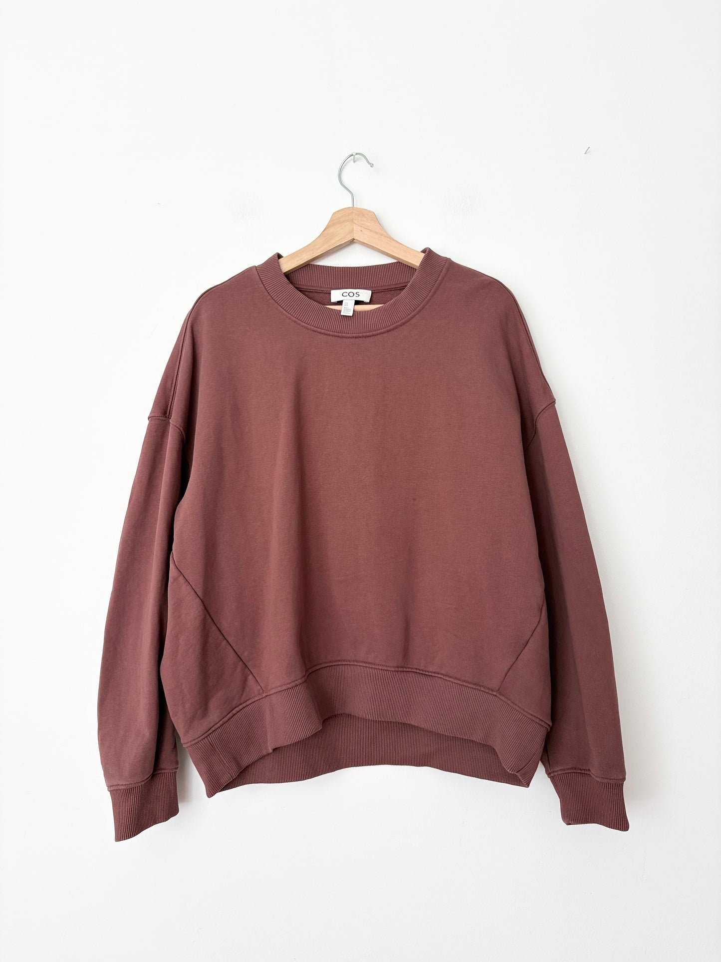 COS classic crewneck sweatshirt Medium