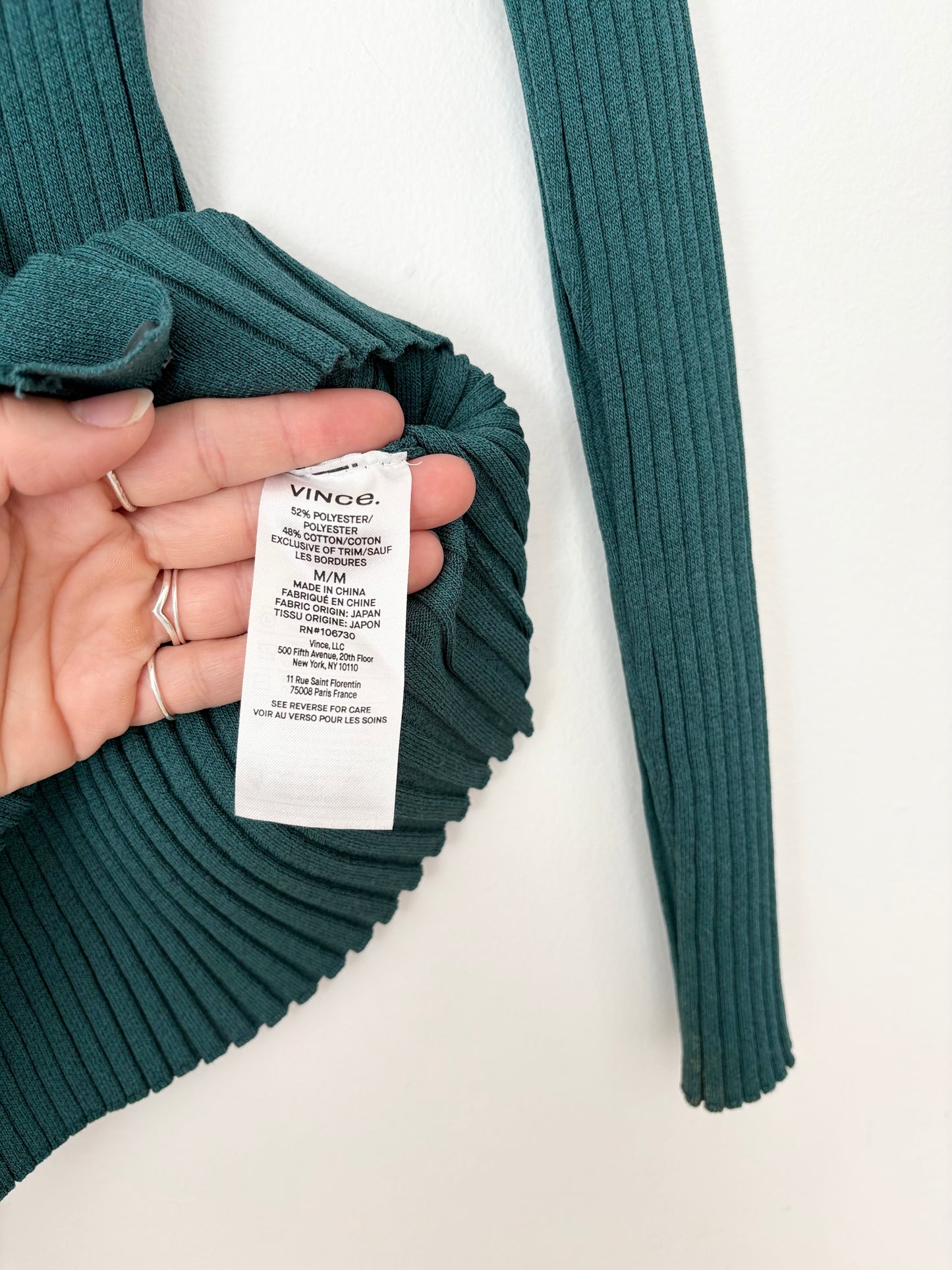 Vince ribbed long sleeve button up cardigan Medium