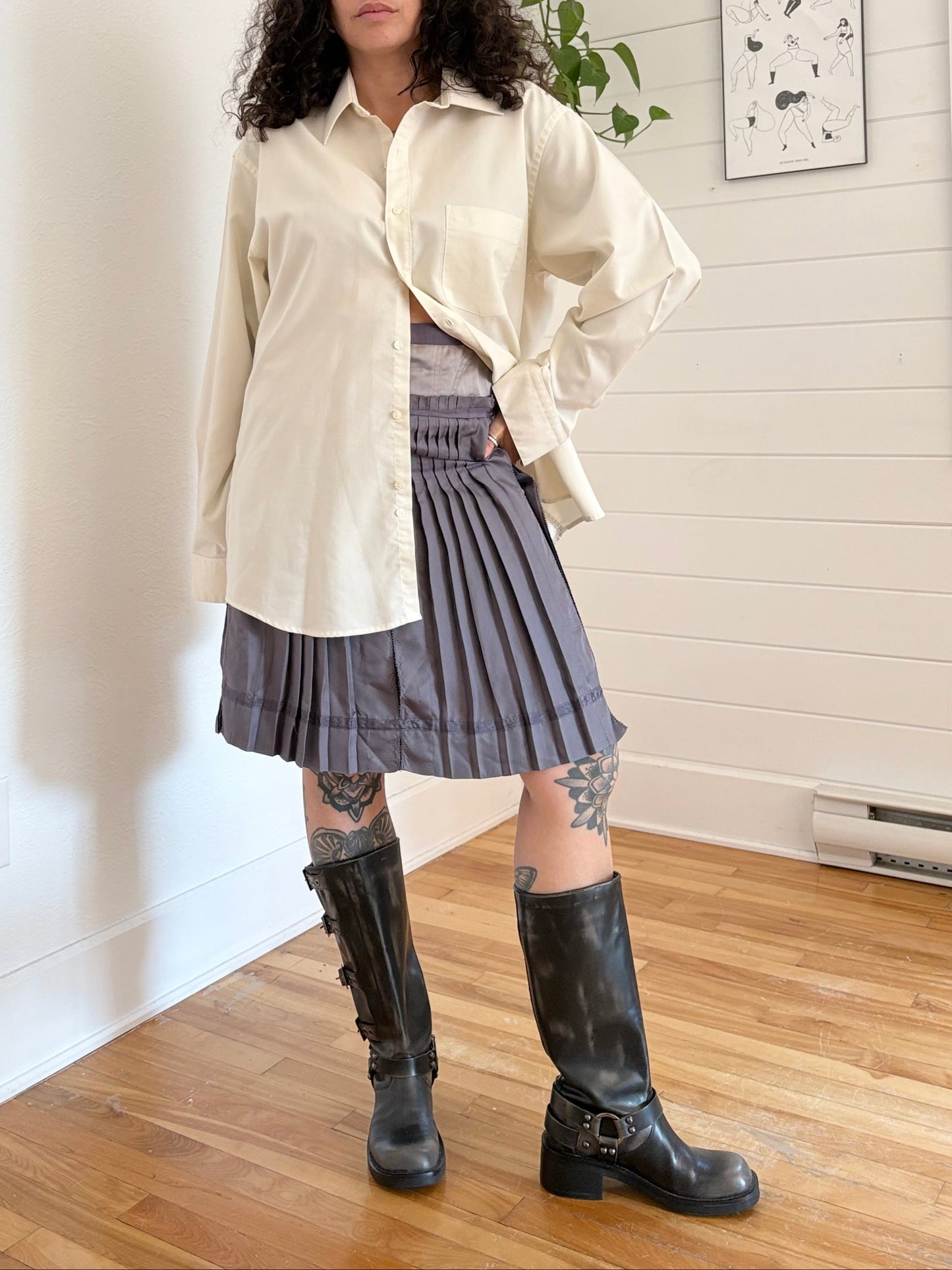 Y2K BCBG Runway silk pleated skirt XS/S