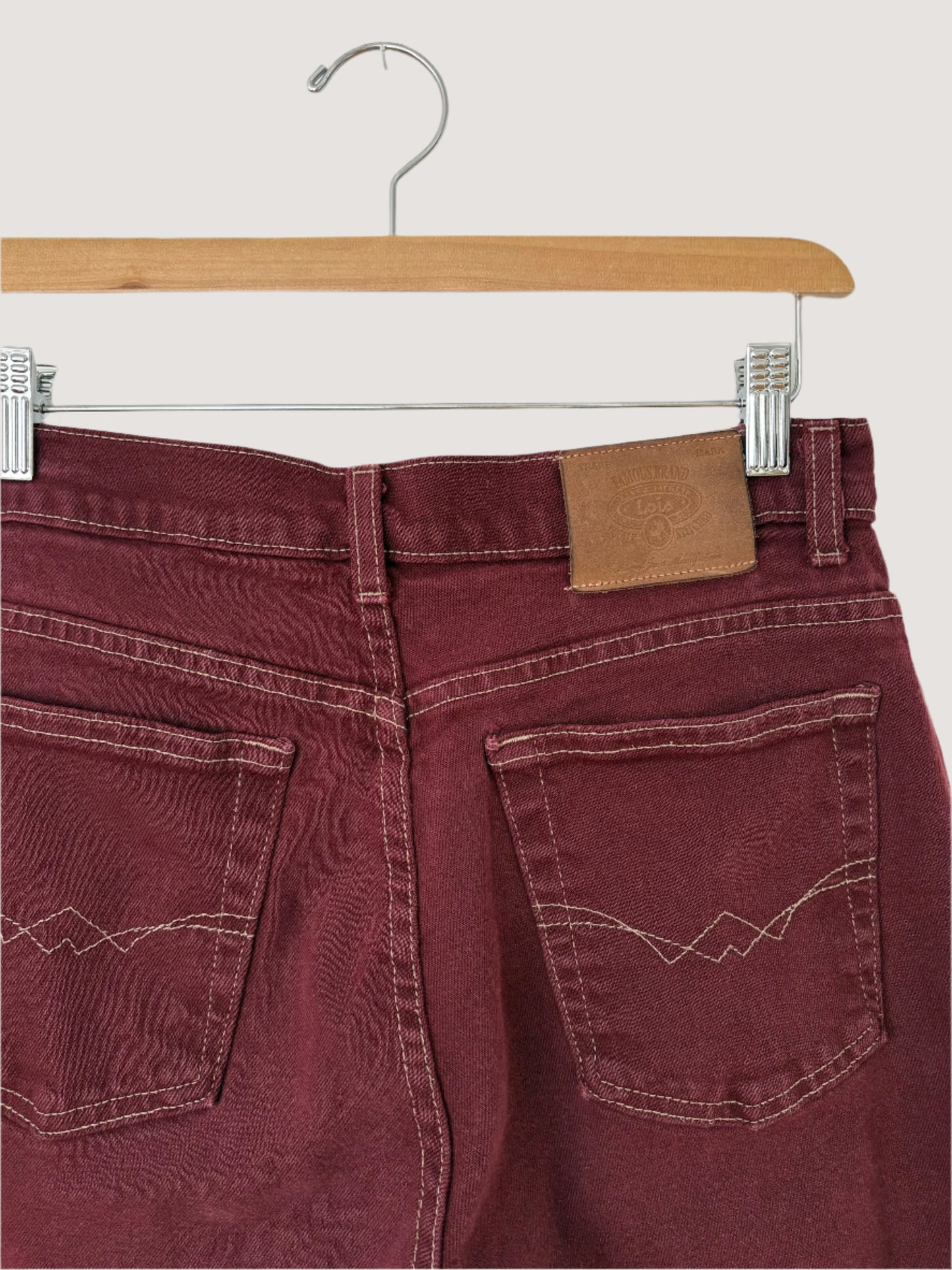 Vintage Lois burgundy jeans W29