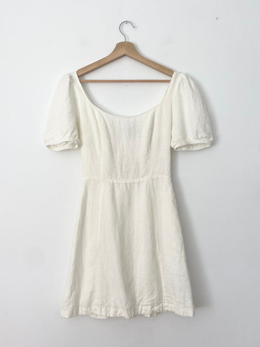 &Other Stories Mini-robe en lin à manches bouffantes Petite