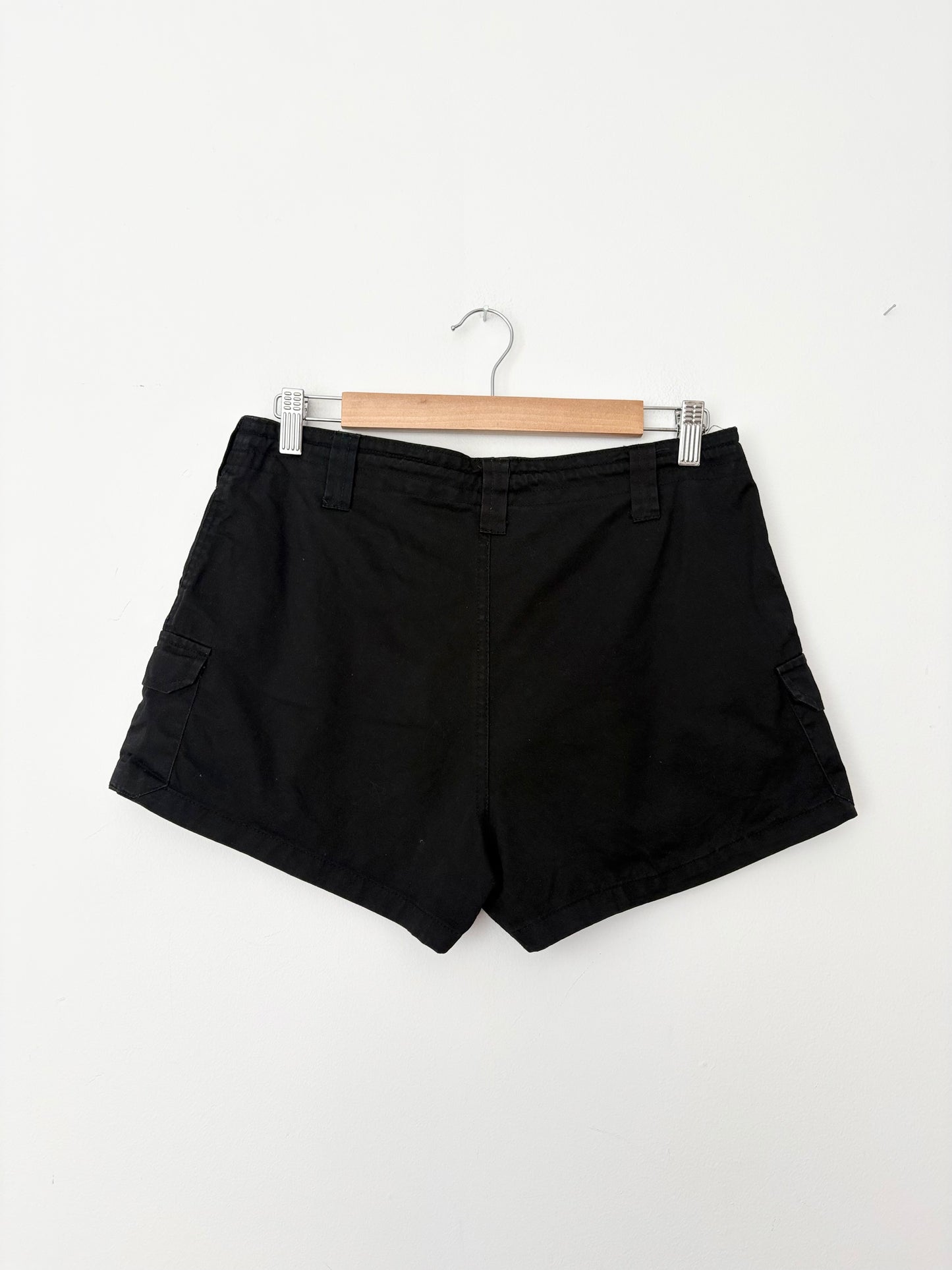 Y2K cargo mini shorts W28/29