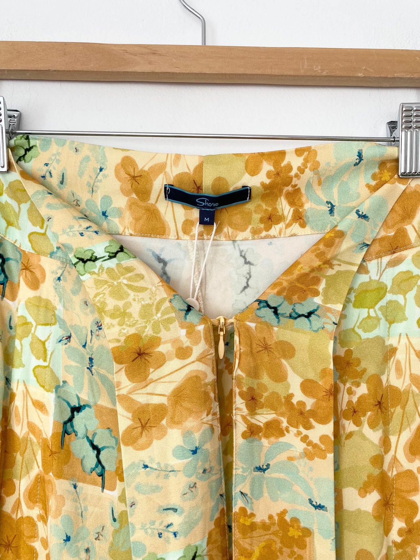 SHORE Bella pants in Faded Floral *Multiple sizes*