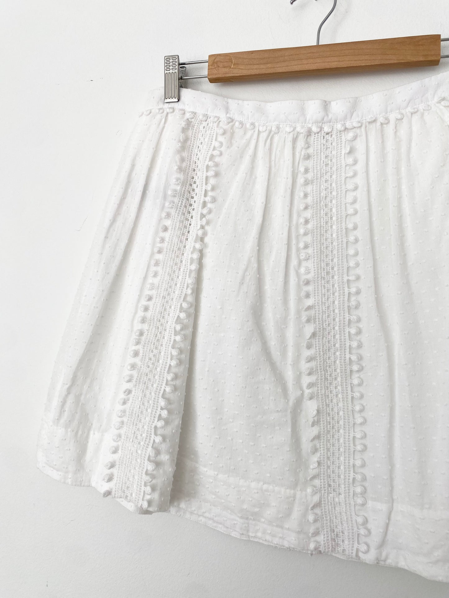 J.crew swiss dot pompom mini skirt M/L