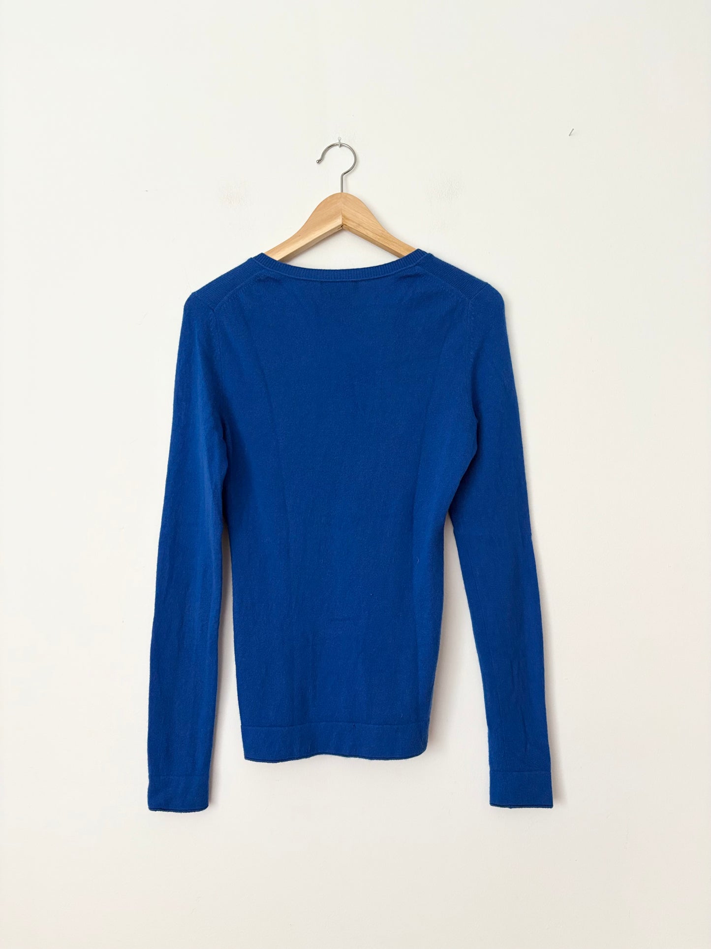 Pull Sutton en cachemire à col V, taille M