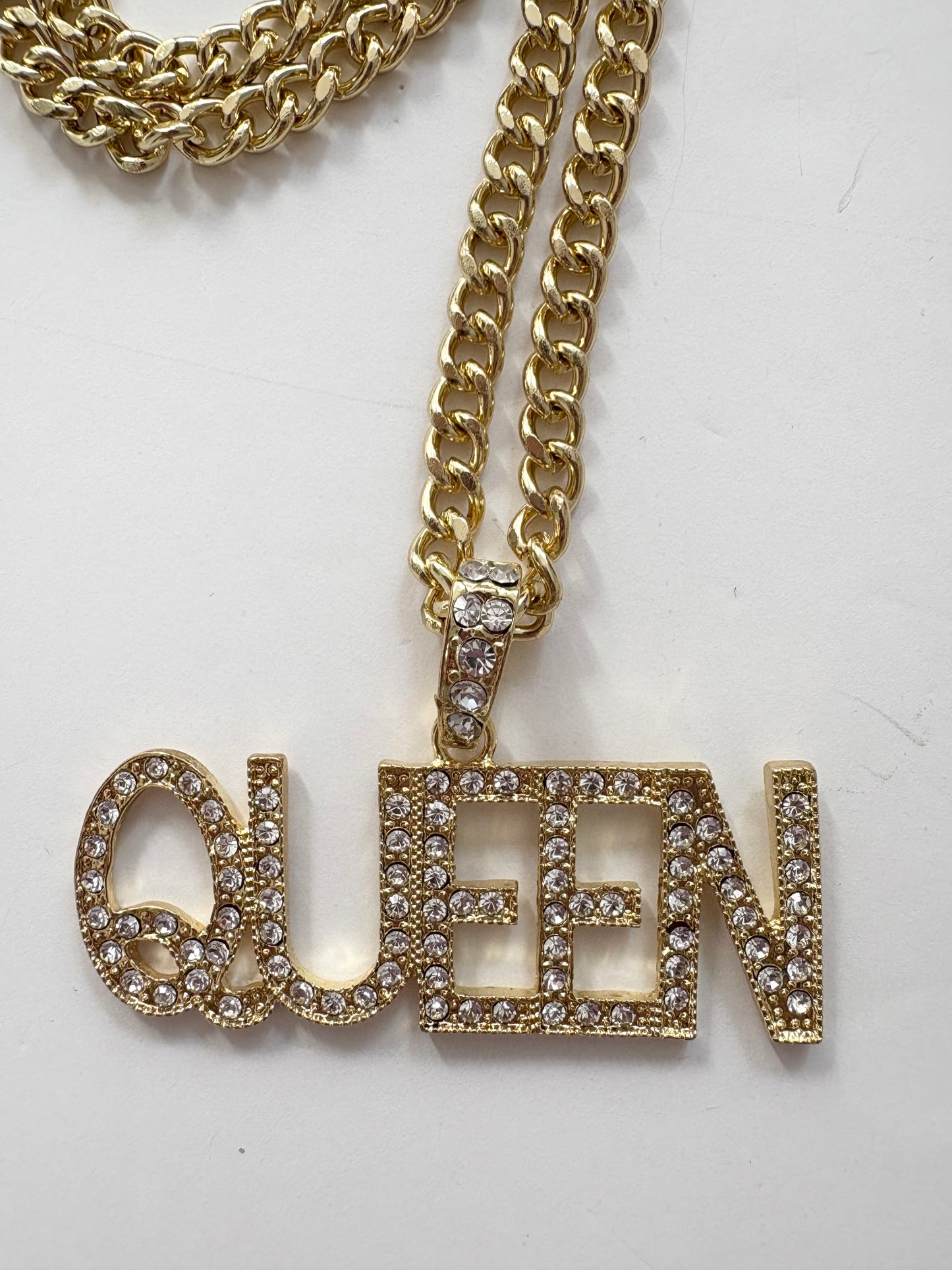 Noir NYC queen gold plated necklace