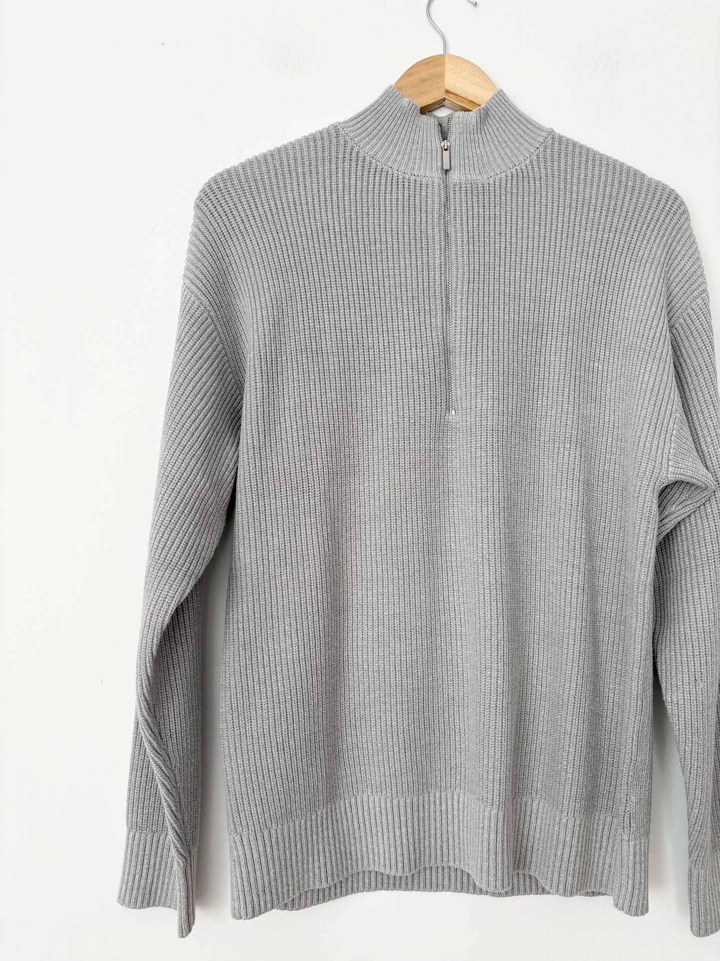IVL Collective funnel half zip sweater M/L