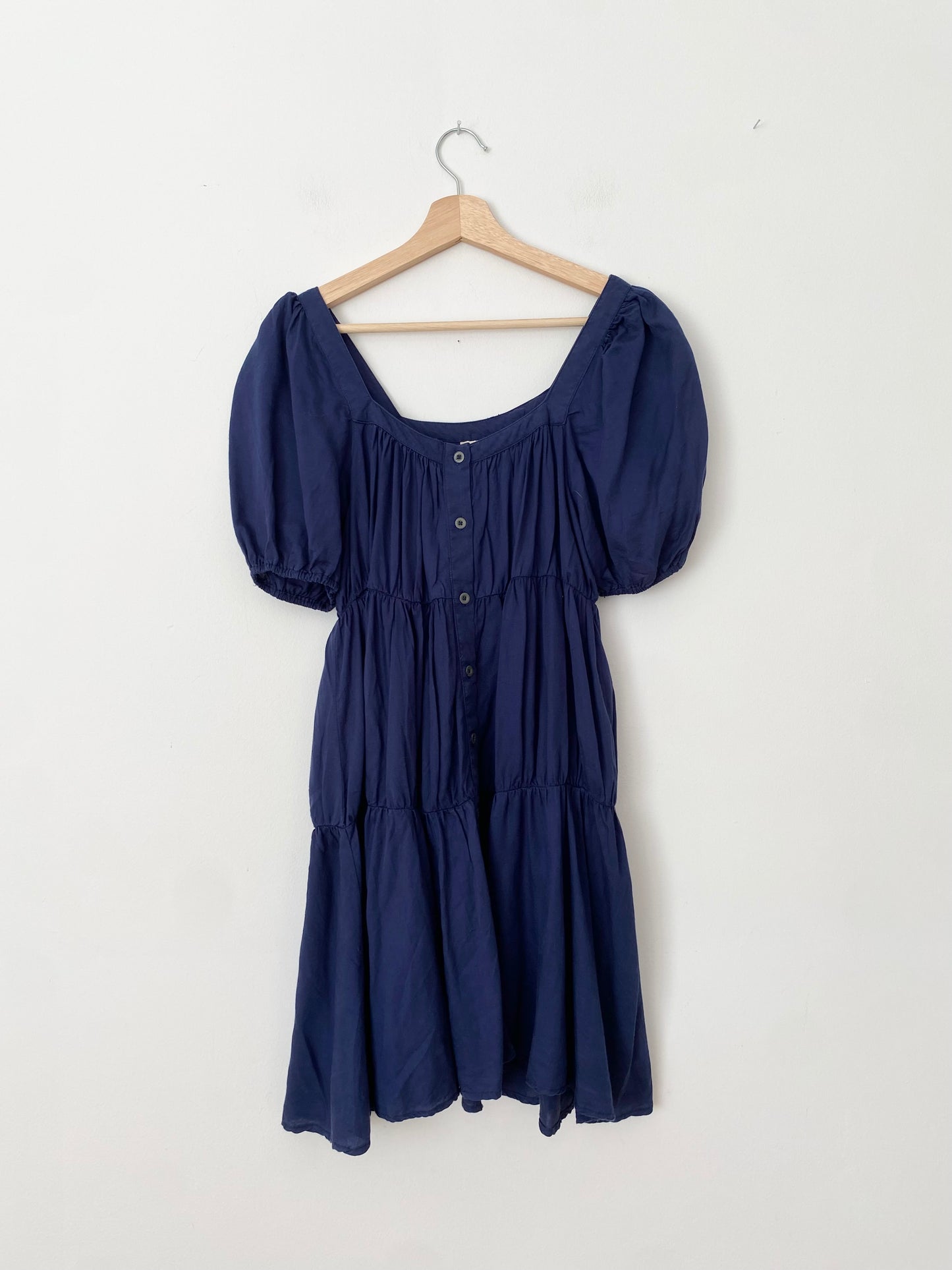 Elan puff sleeve tiered dress Small