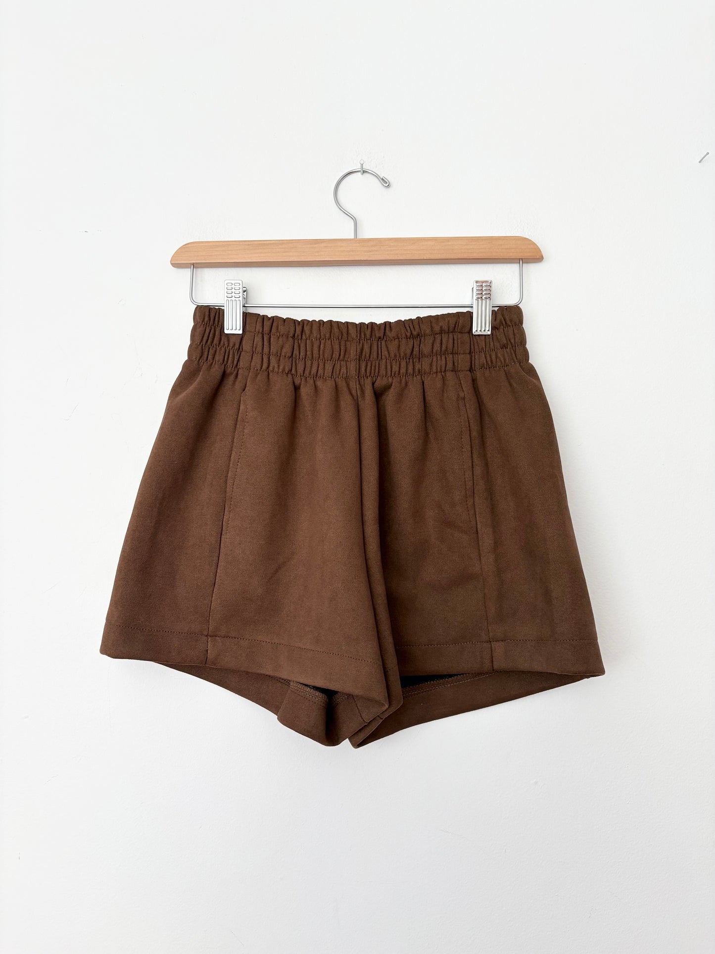 Short en simili daim Oak + fort TP/P