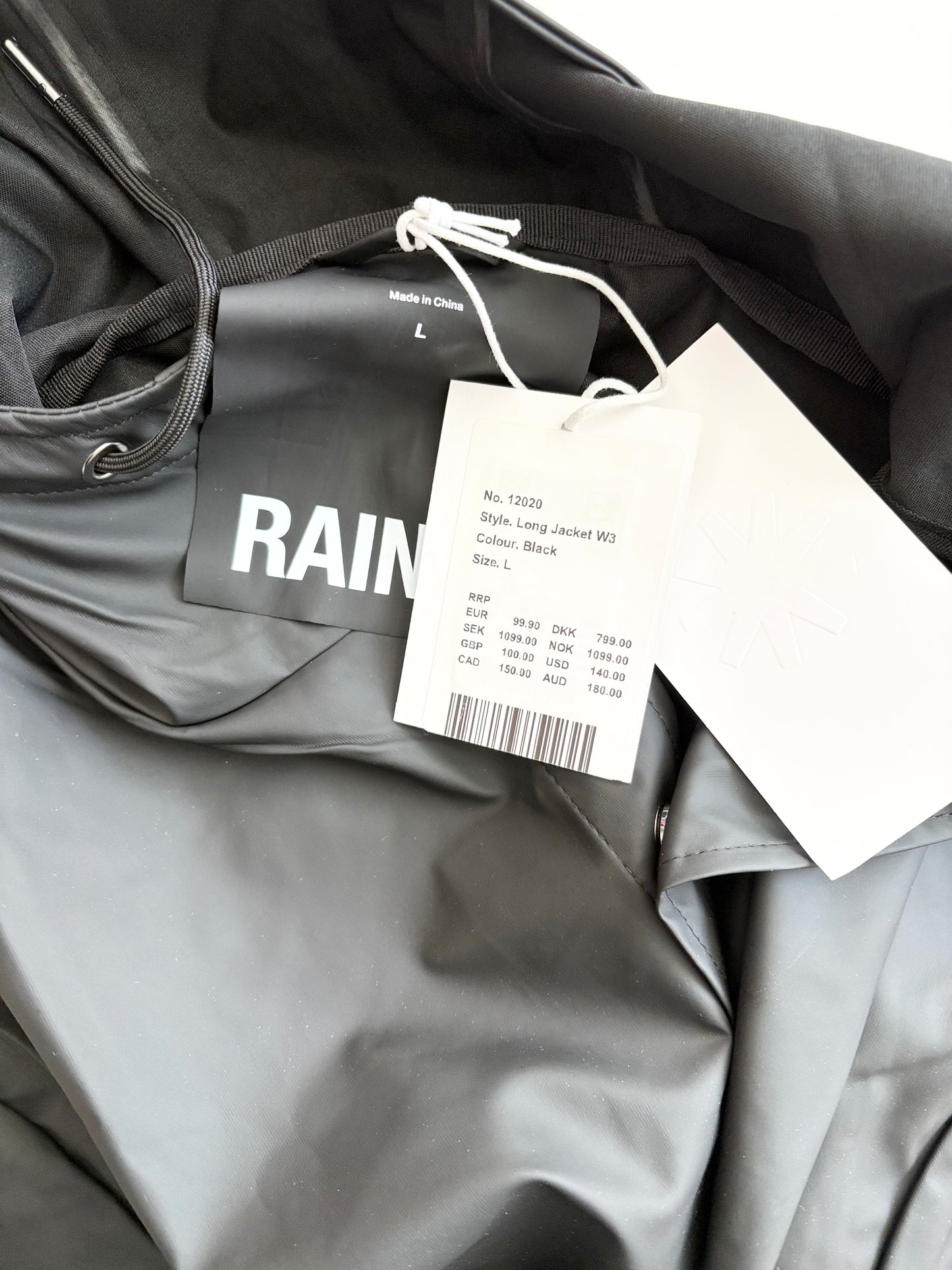 RAINS W3 long jacket in black Large