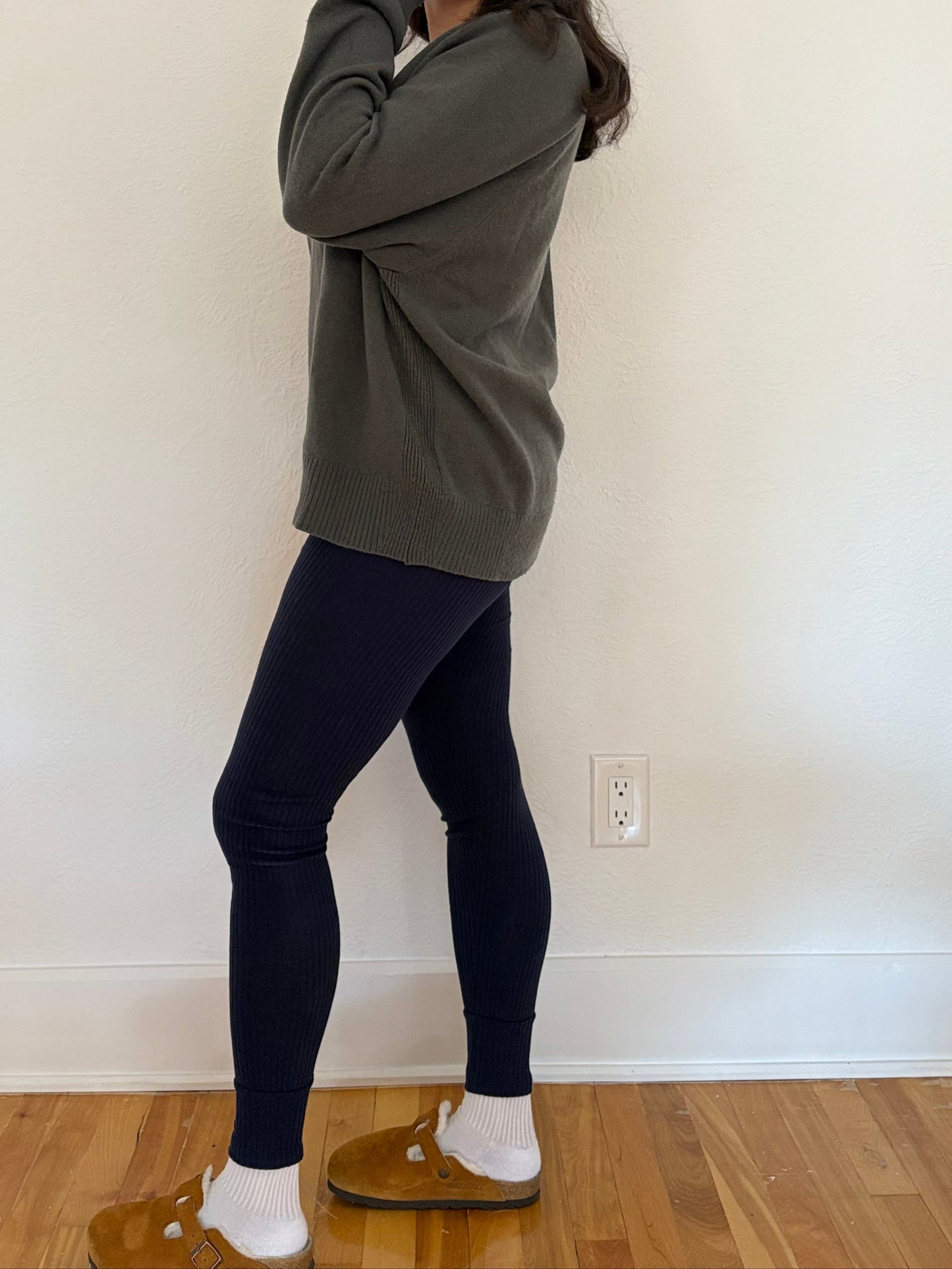 The simple folk ribbed legging in indigo *Multiple sizes*