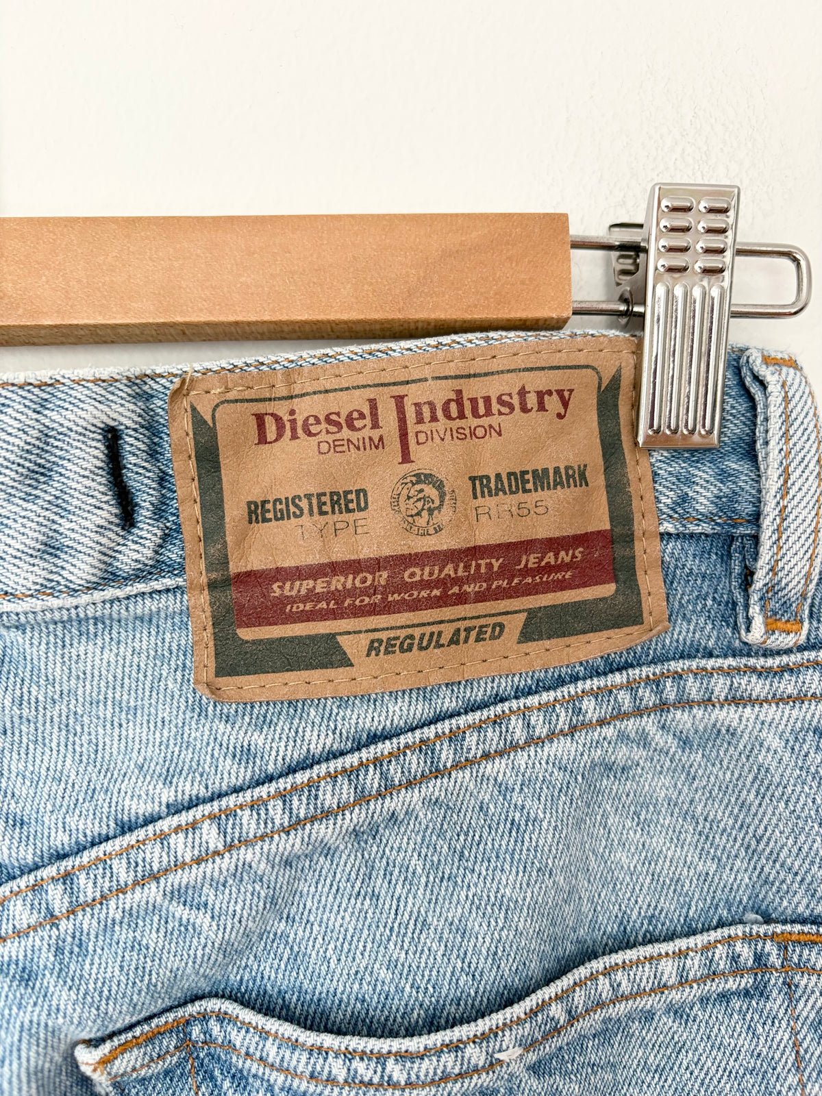 Vintage Diesel straight leg jeans W26