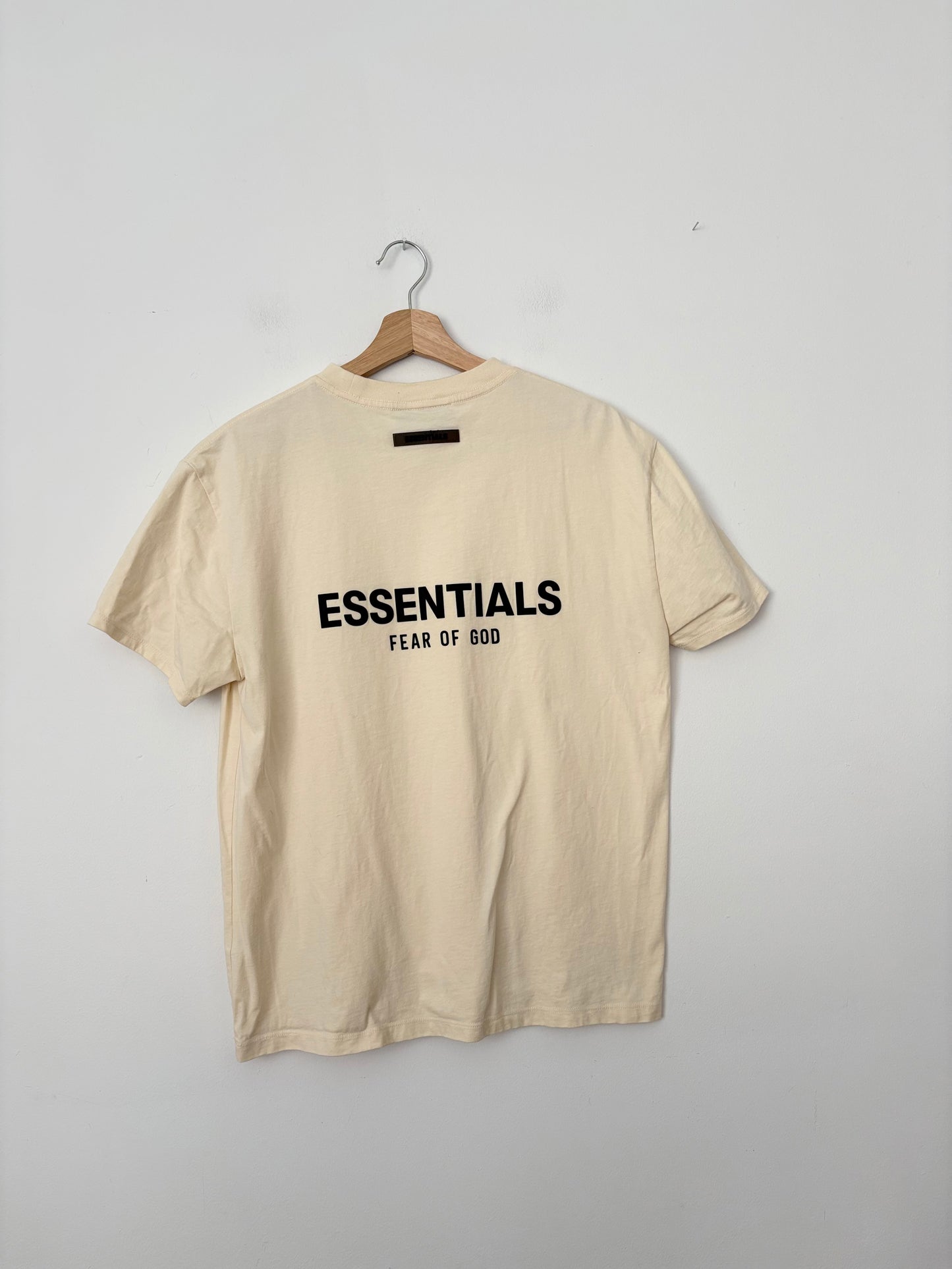 T-shirt Essentials Fear of God avec logo crème au beurre, tailles XS-M