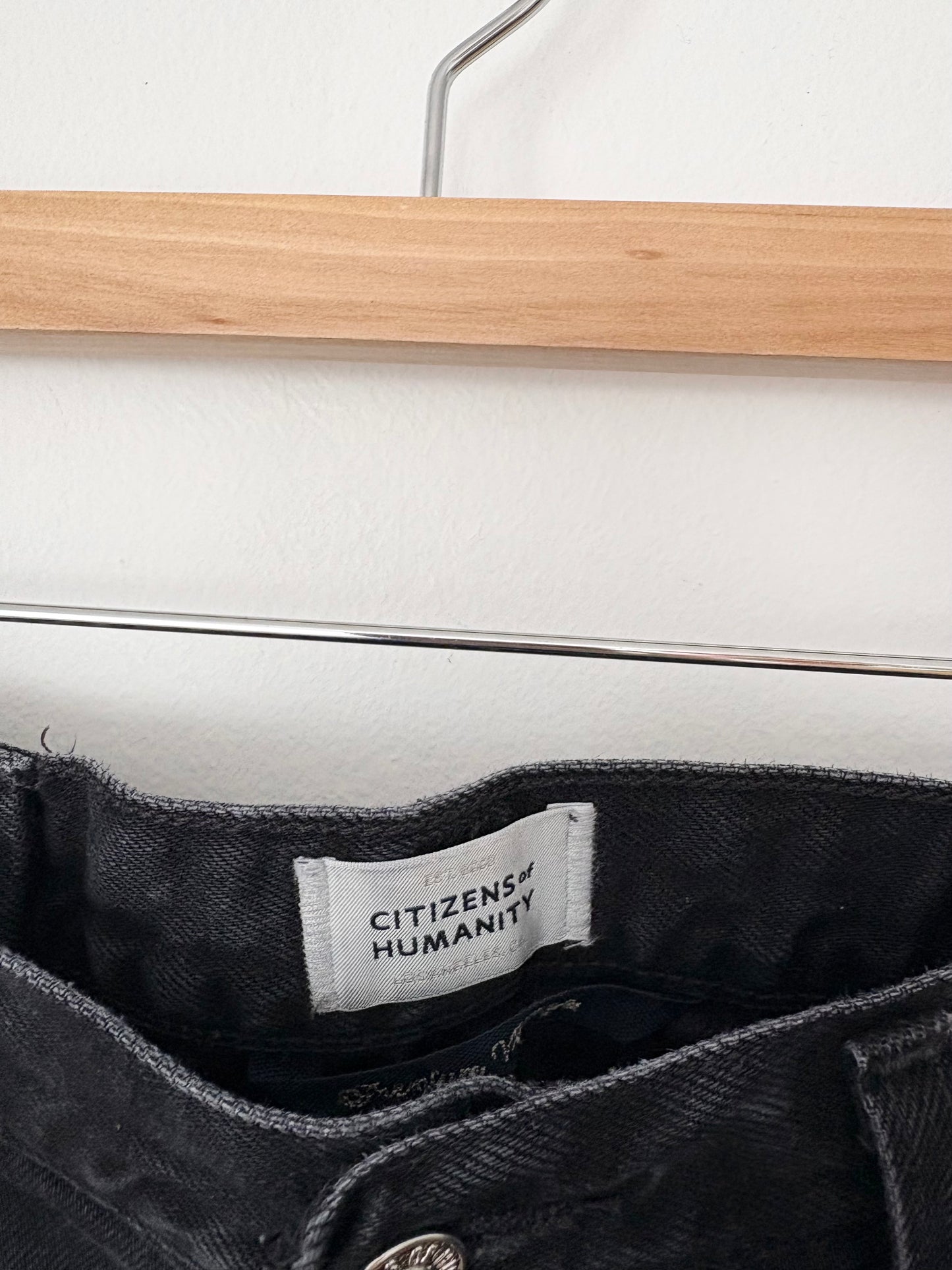 Citizens of Humanity crop horseshoe jeans W28